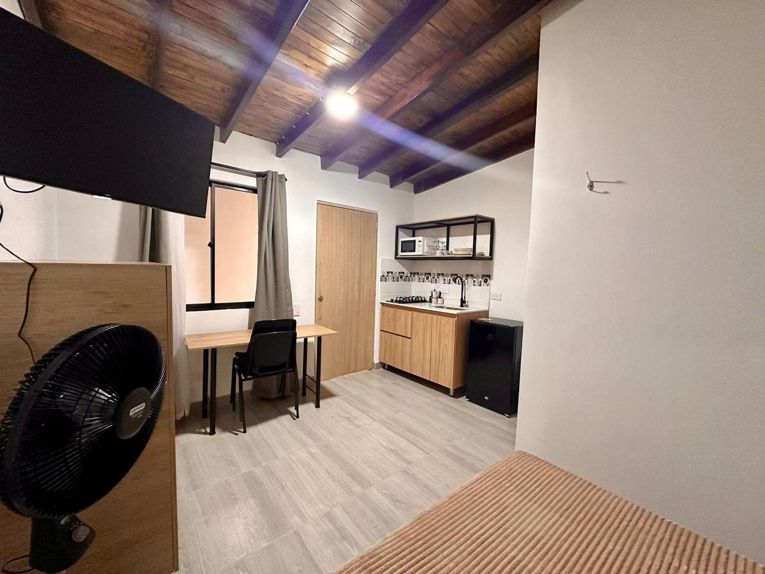 Apartahotel en Laureles
