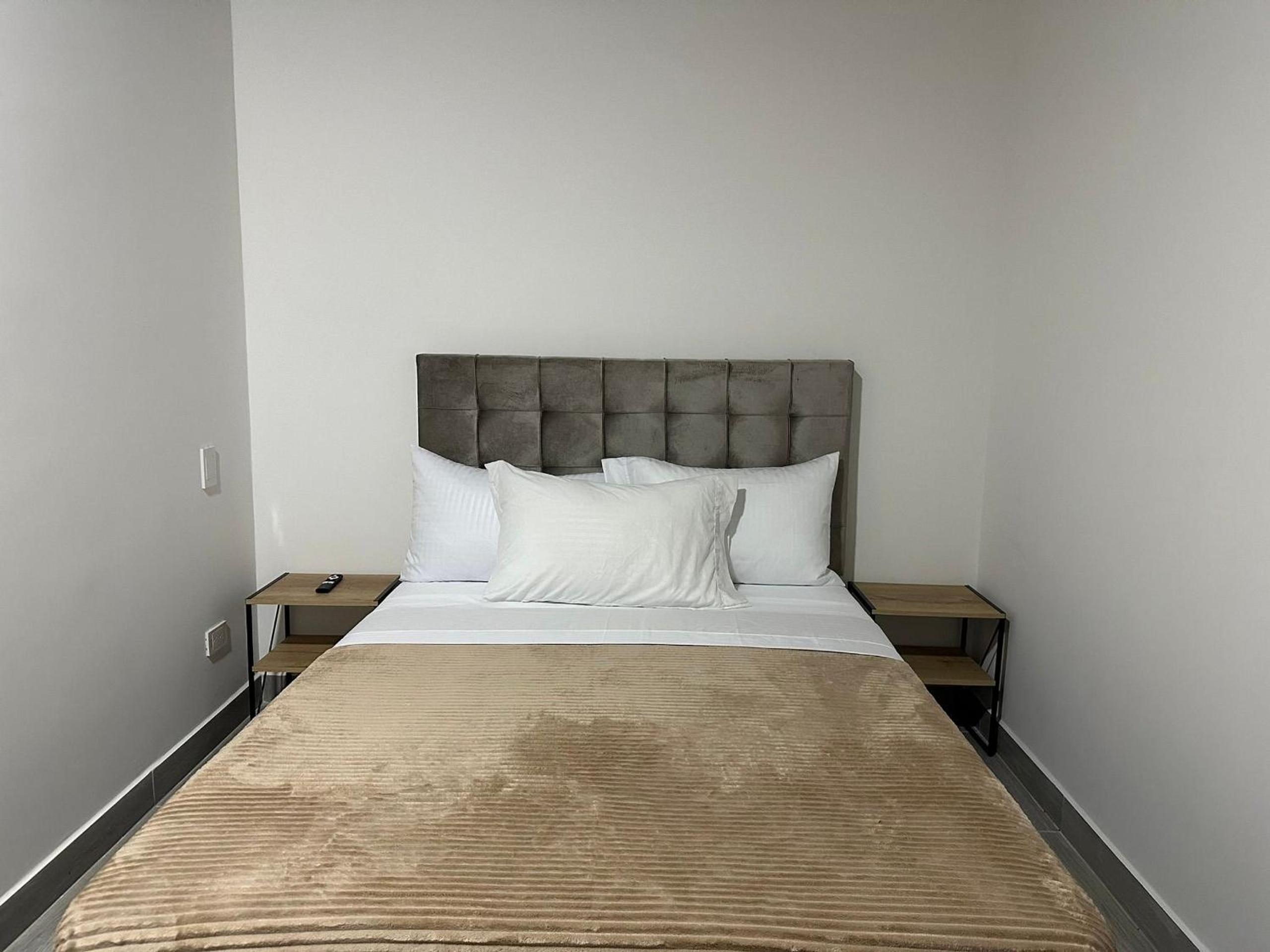 Apartahotel en Laureles