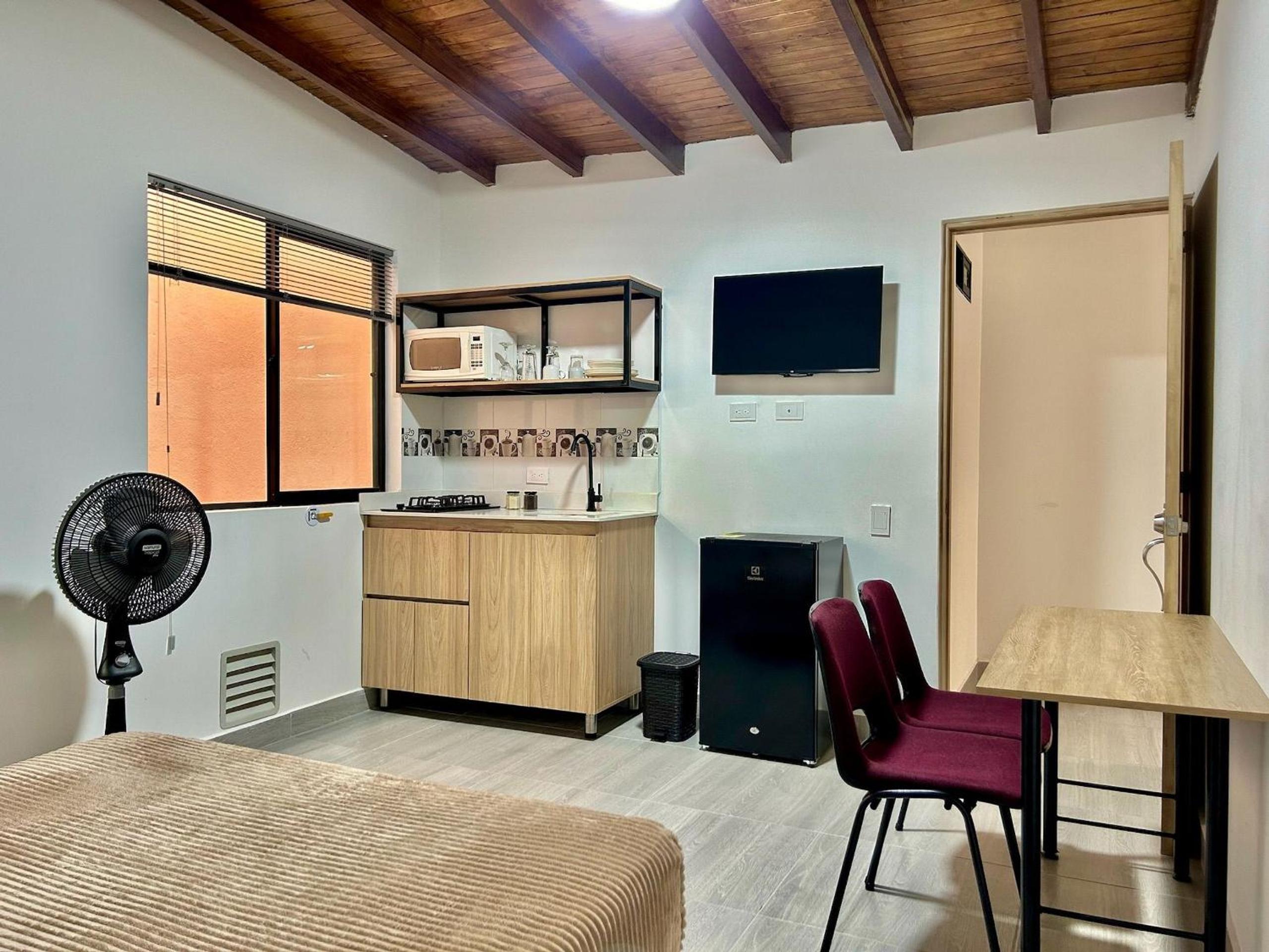 Apartahotel en Laureles