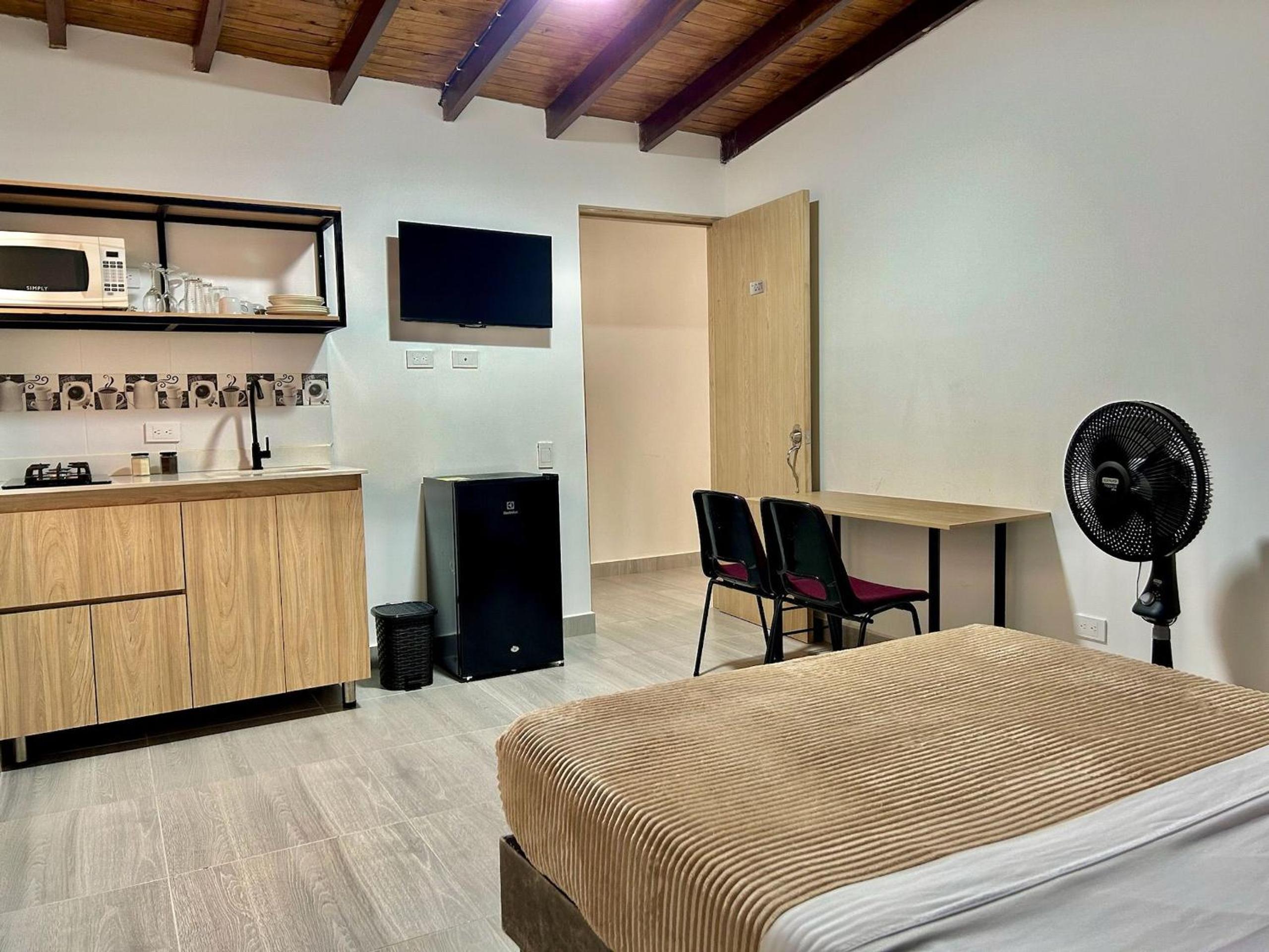 Apartahotel en Laureles