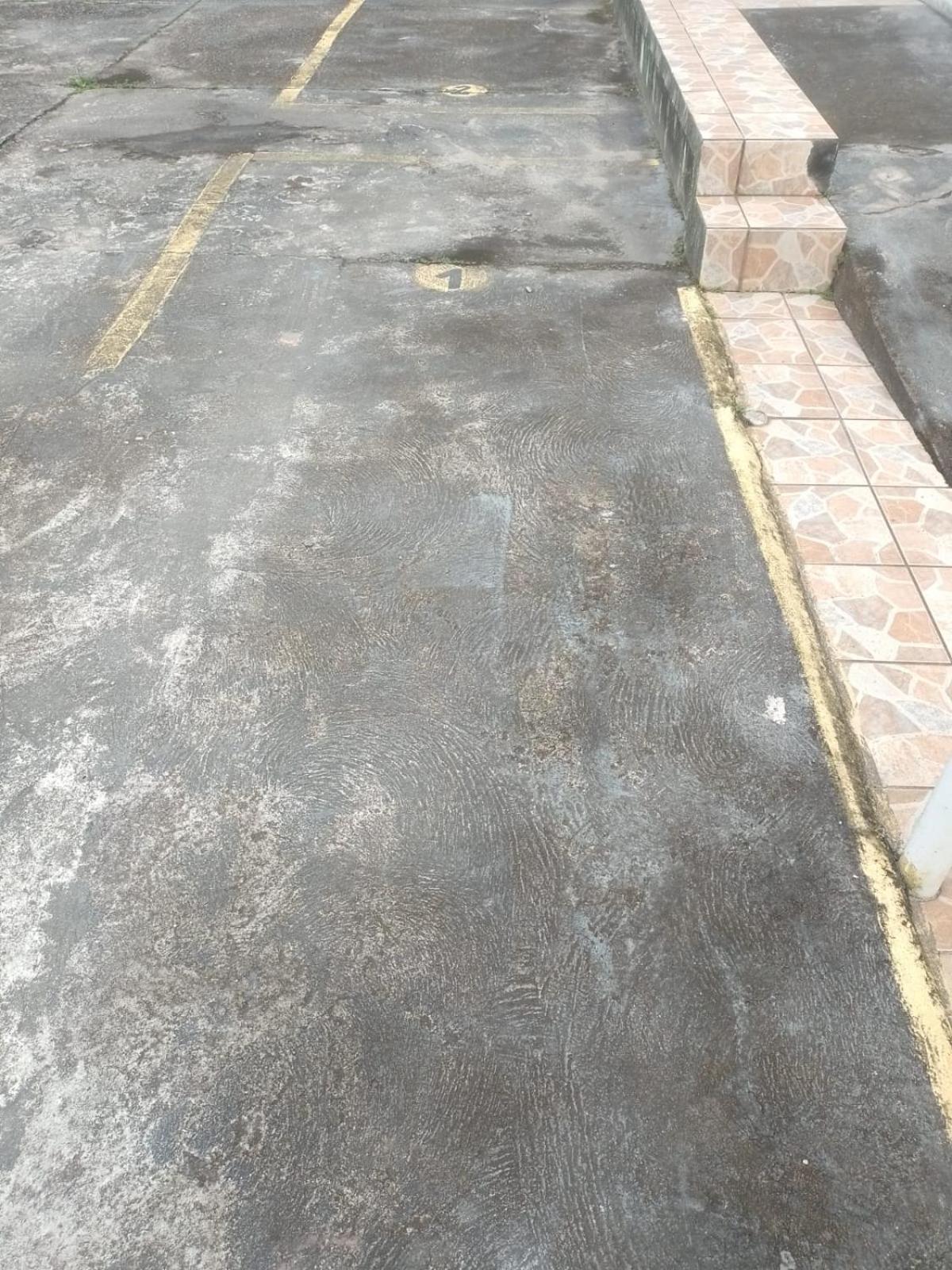 Apartamento até 10 pessoas, 4 quadras Praia Grande Ubatuba-SP