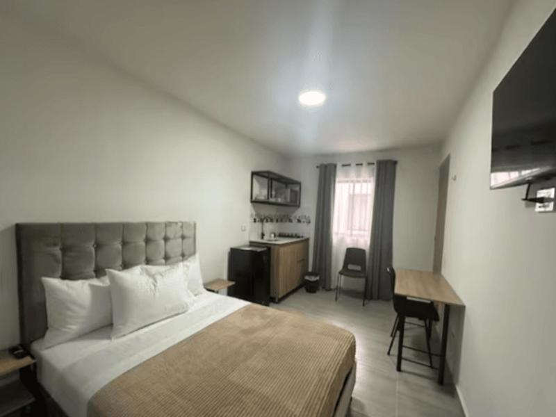 Apartahotel en Laureles