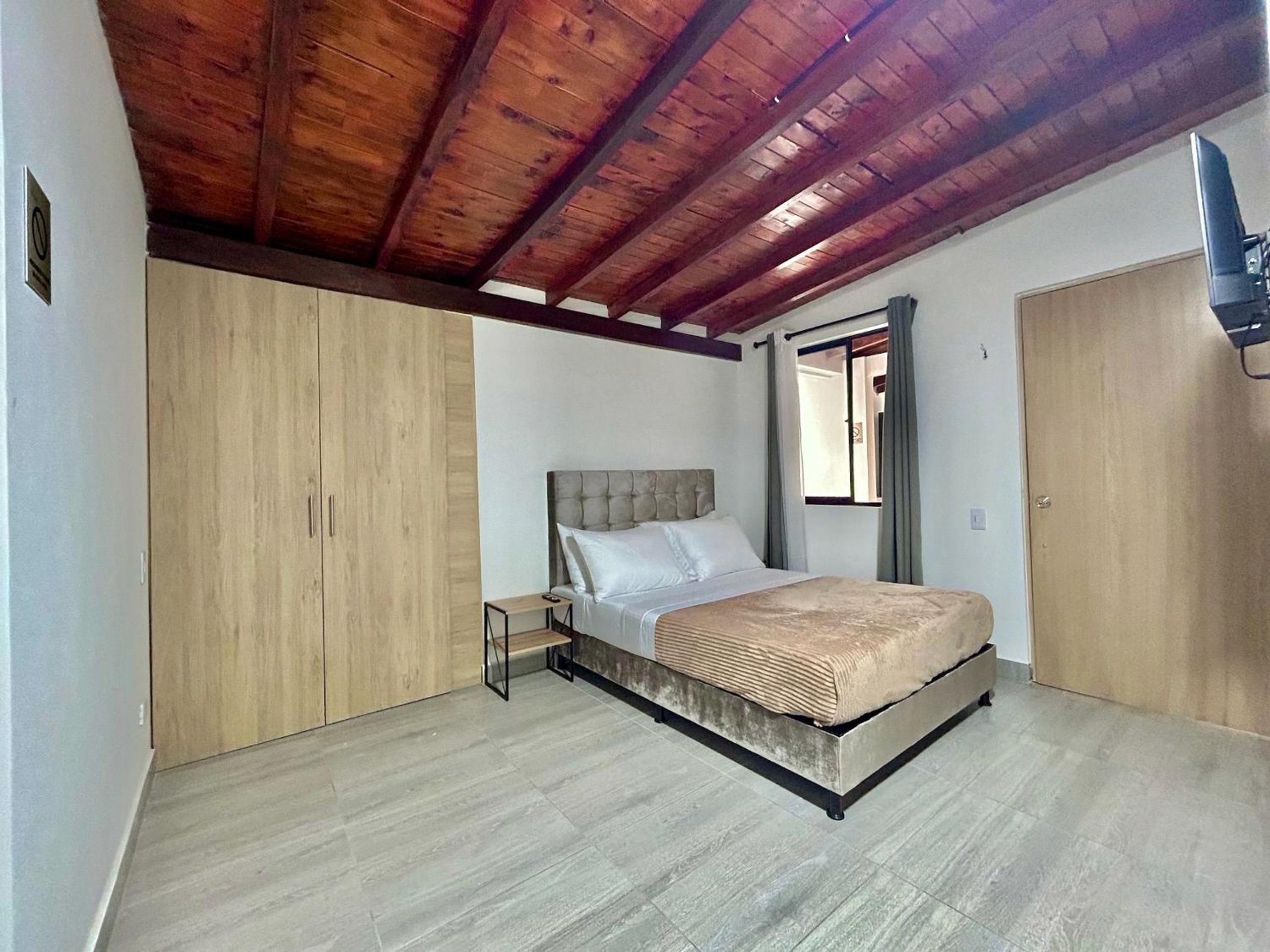 Apartahotel en Laureles