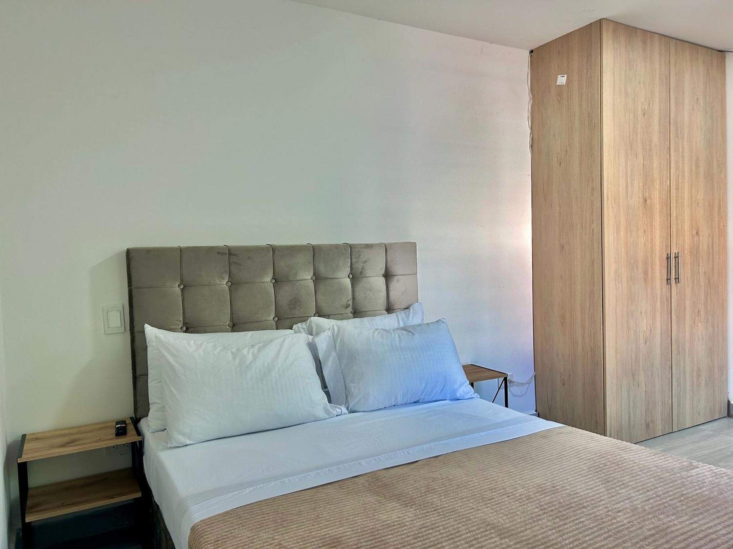 Apartahotel en Laureles