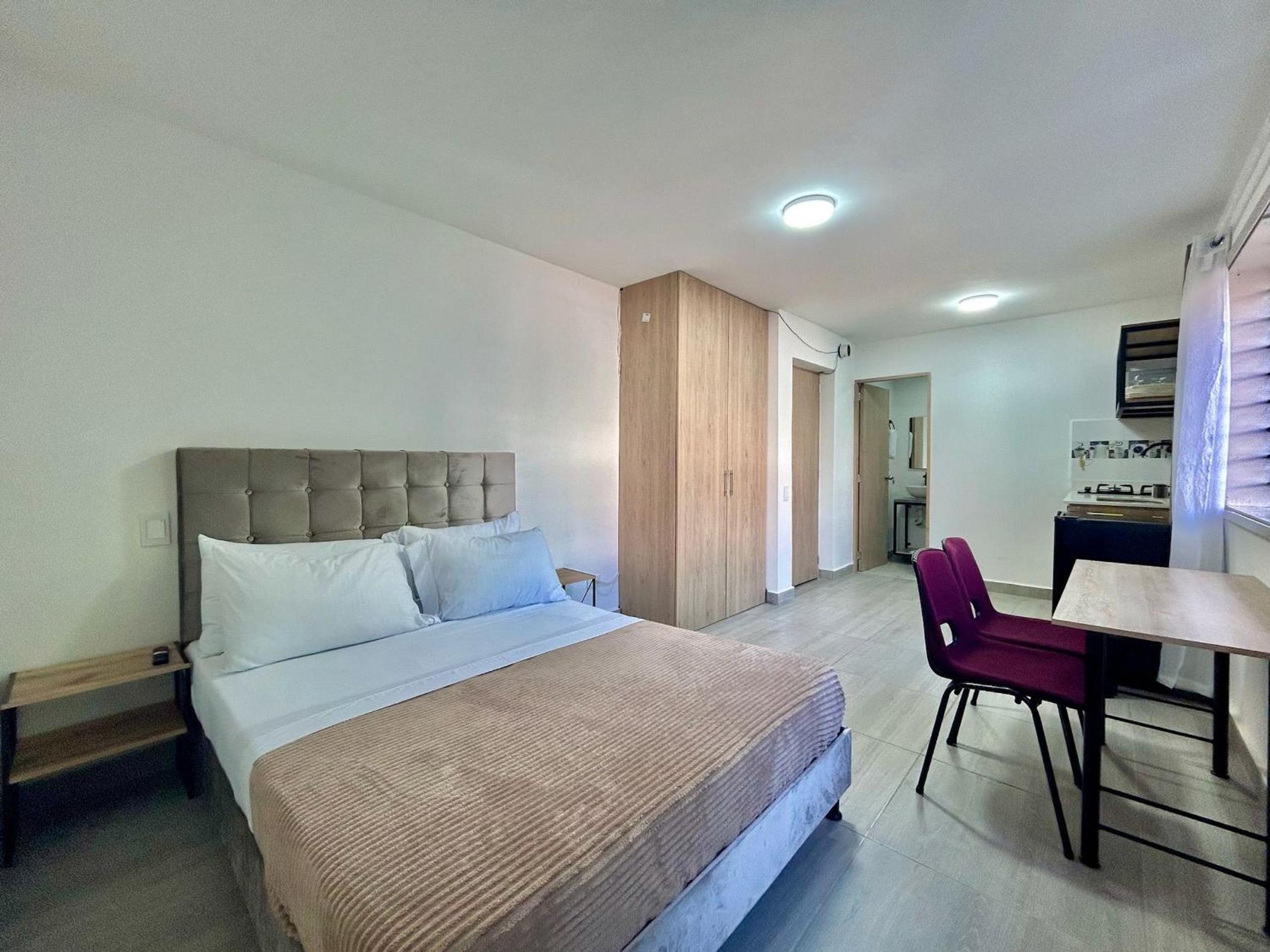 Apartahotel en Laureles