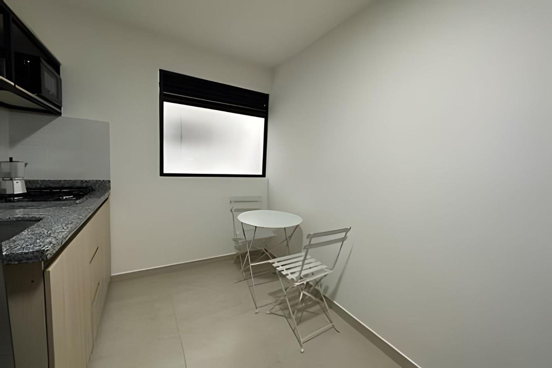 Apartamento en zona rosa de Laureles