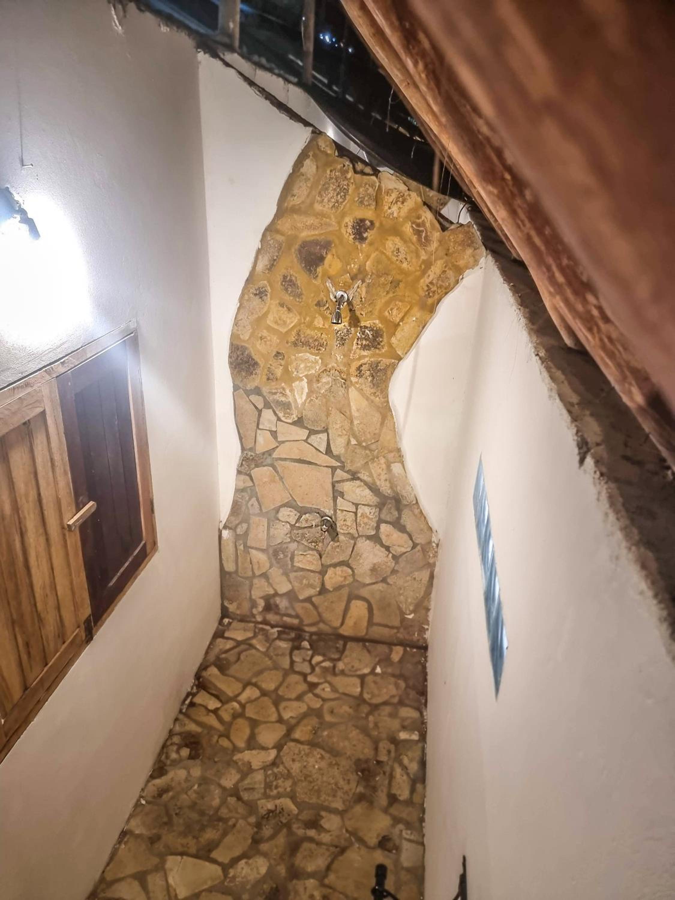 Casa de Olas - Eco Rustic Hostel