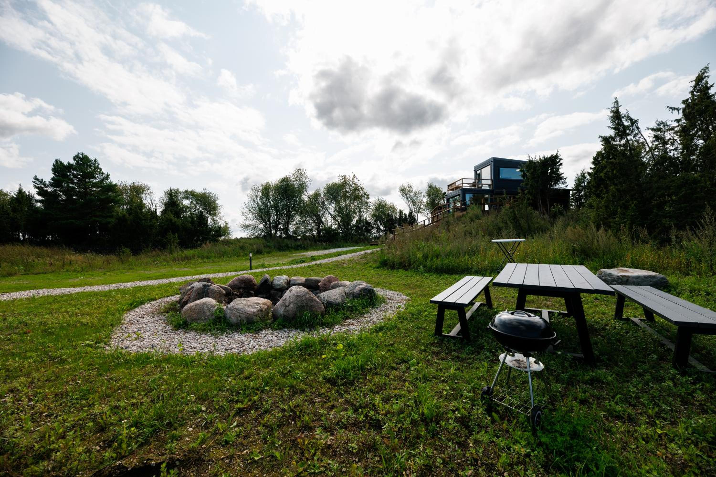 Mereäärne maja ilusa vaatega