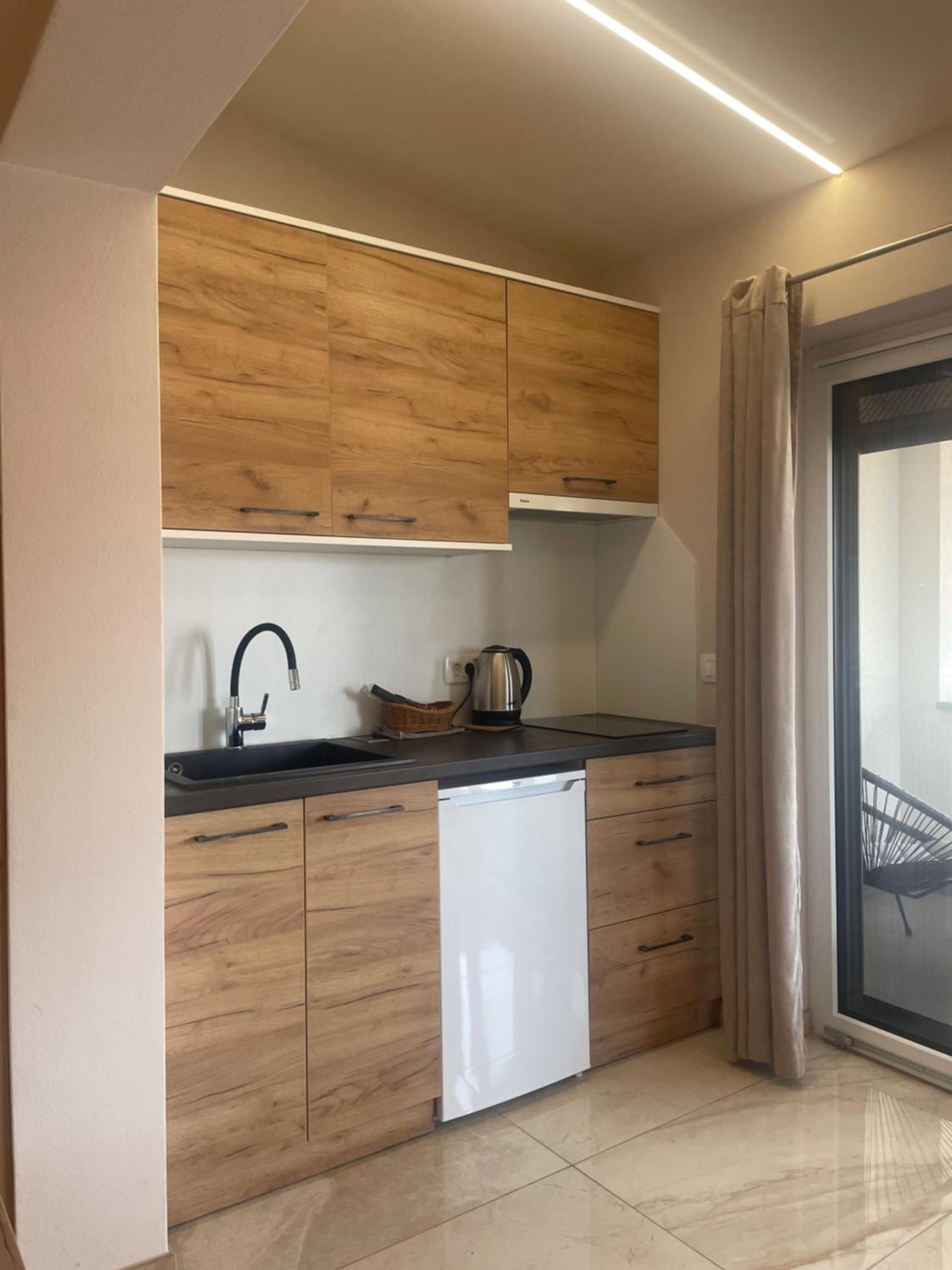 Rooms and Apartments Lisjak view 5