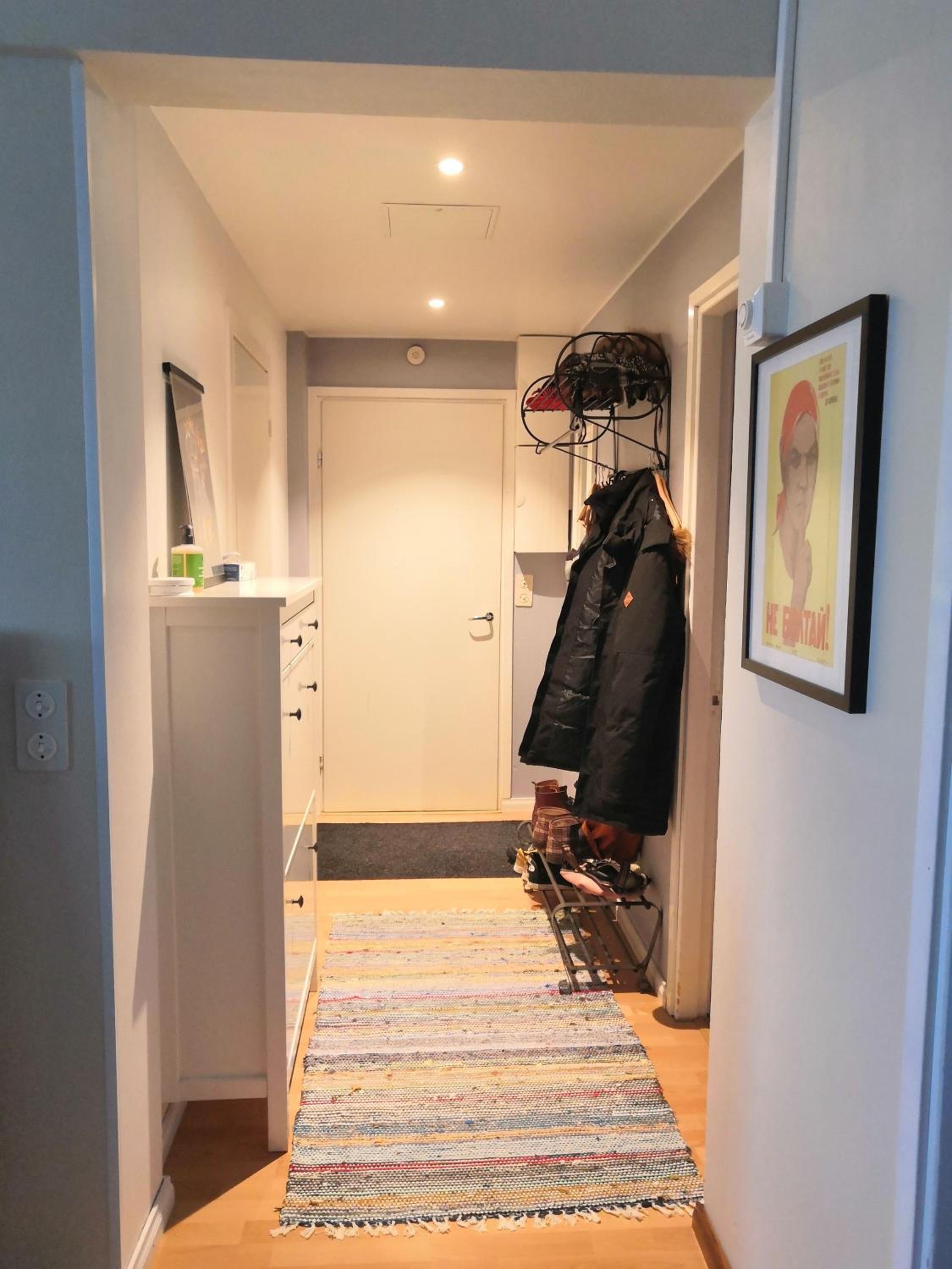 Scandinavian Art Apartment with Sauna
