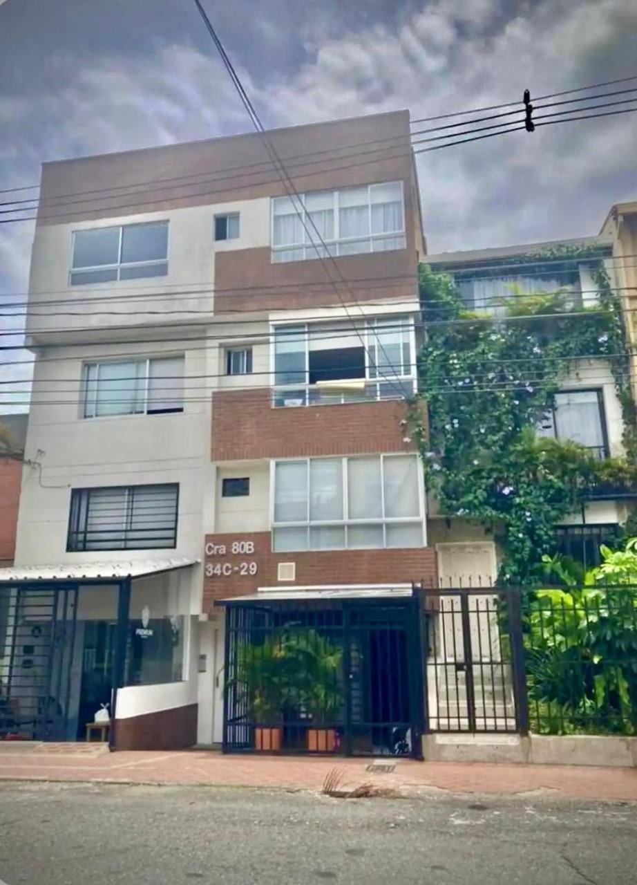 Laureles Apartments and Lofts
