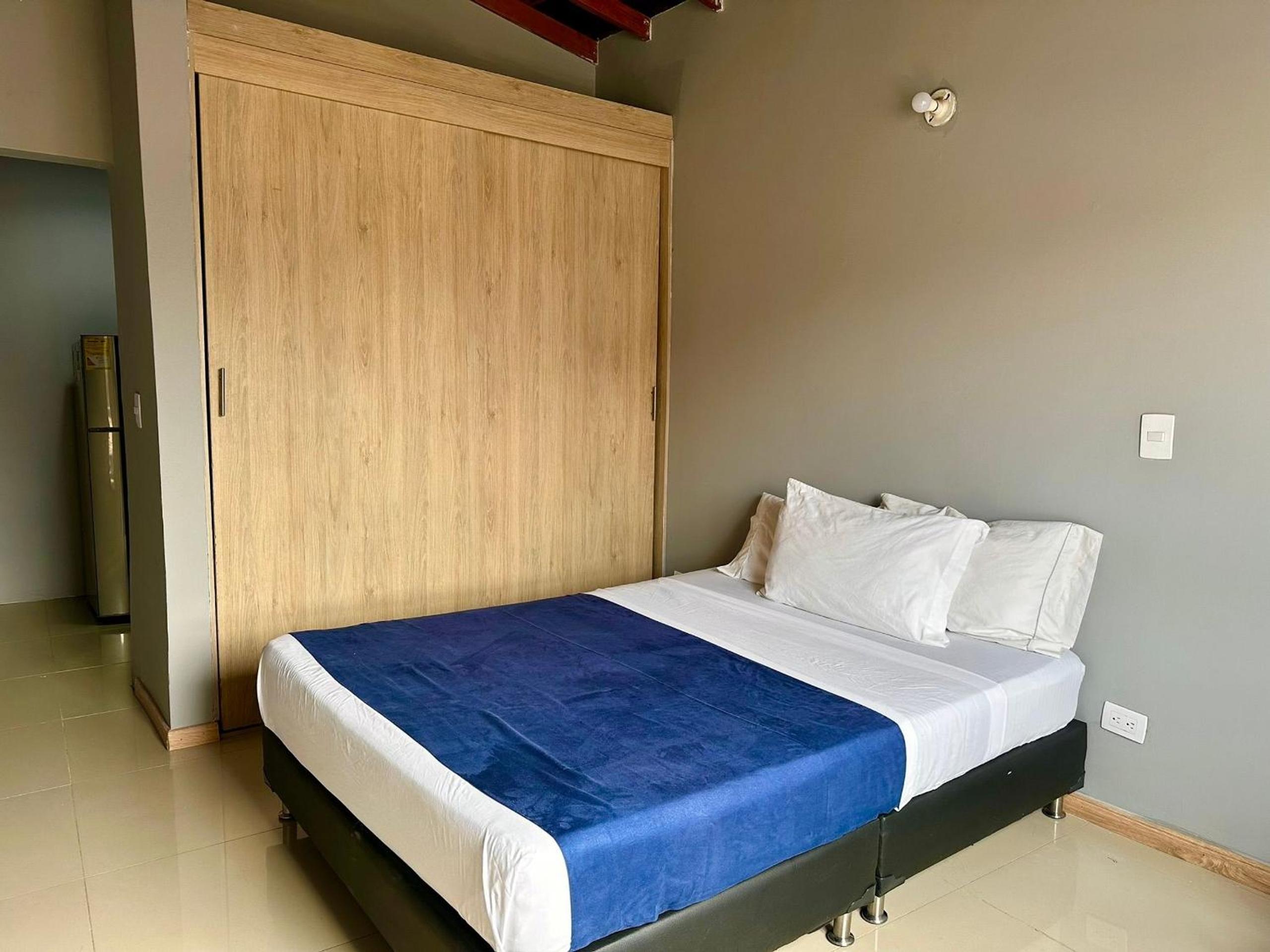 Laureles Apartments and Lofts