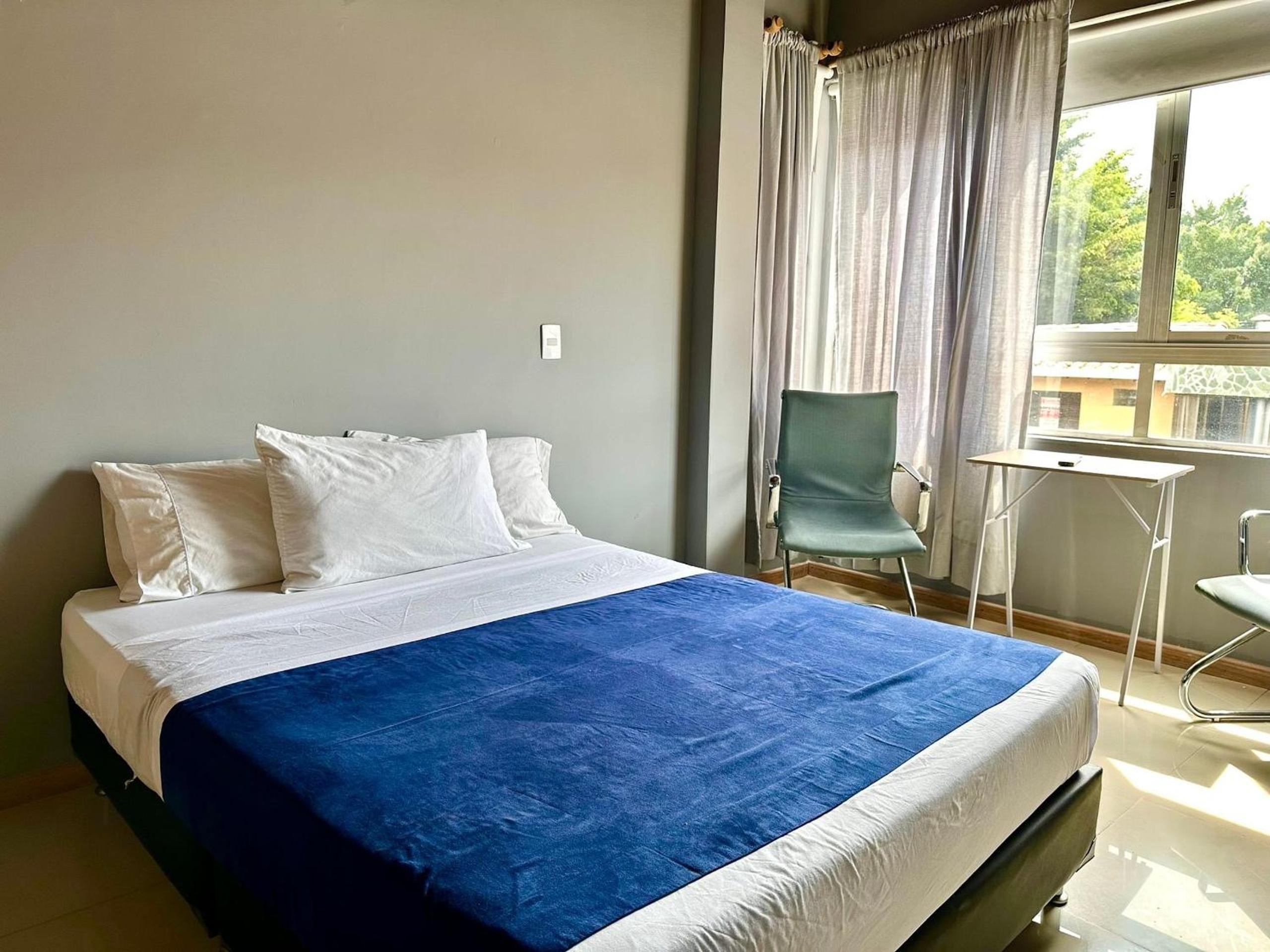 Laureles Apartments and Lofts
