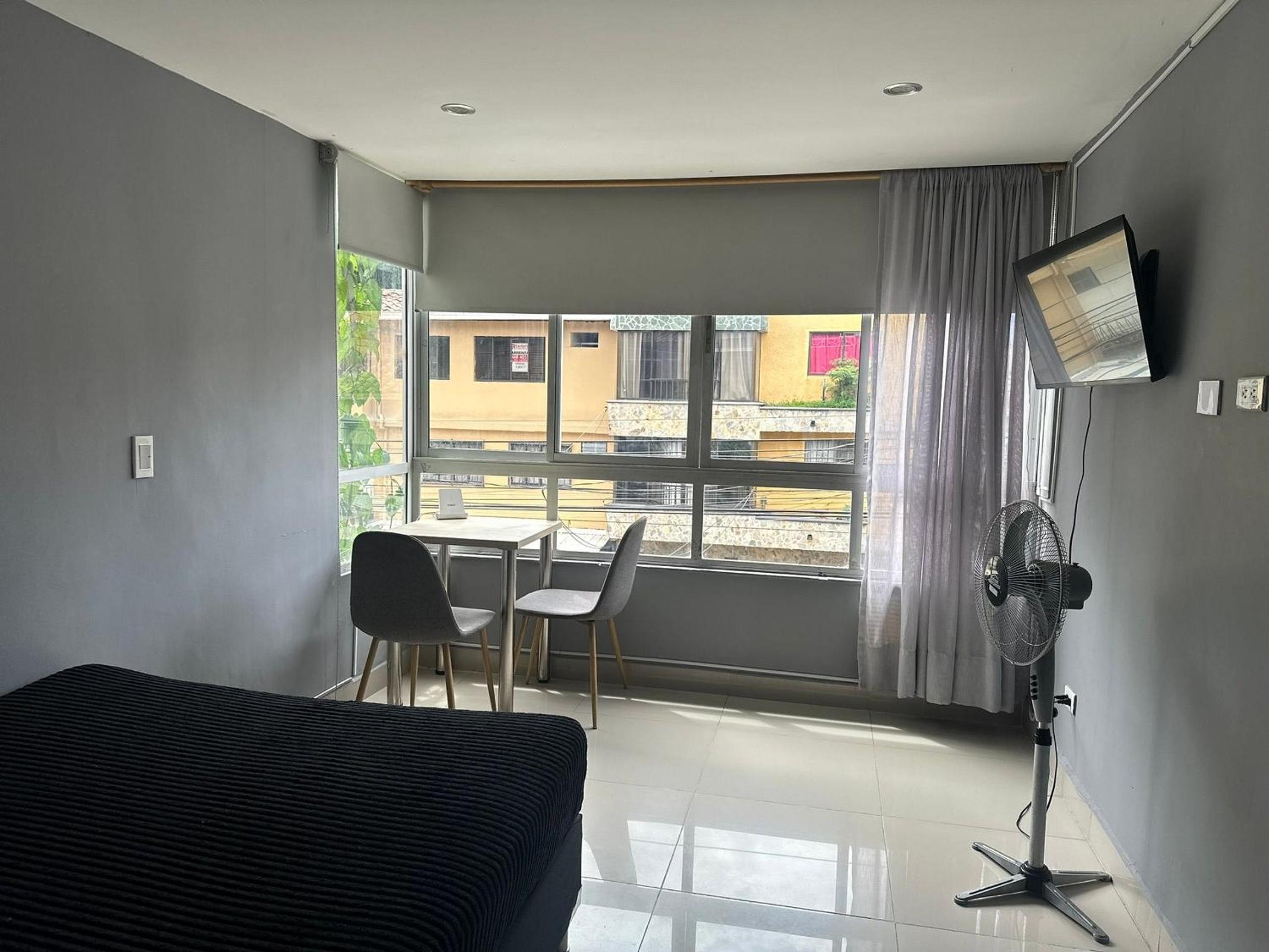 Laureles Apartments and Lofts