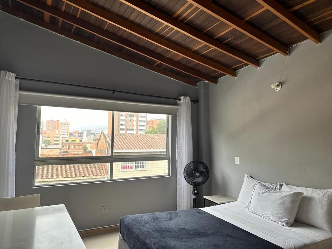 Laureles Apartments and Lofts