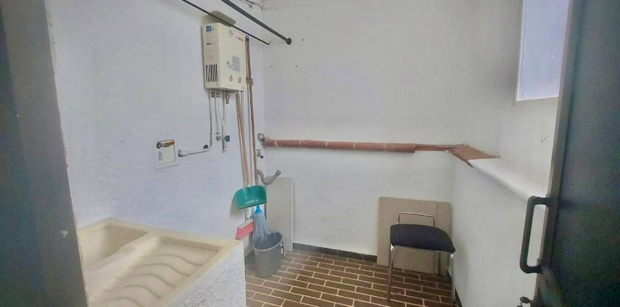 Laureles Apartments and Lofts