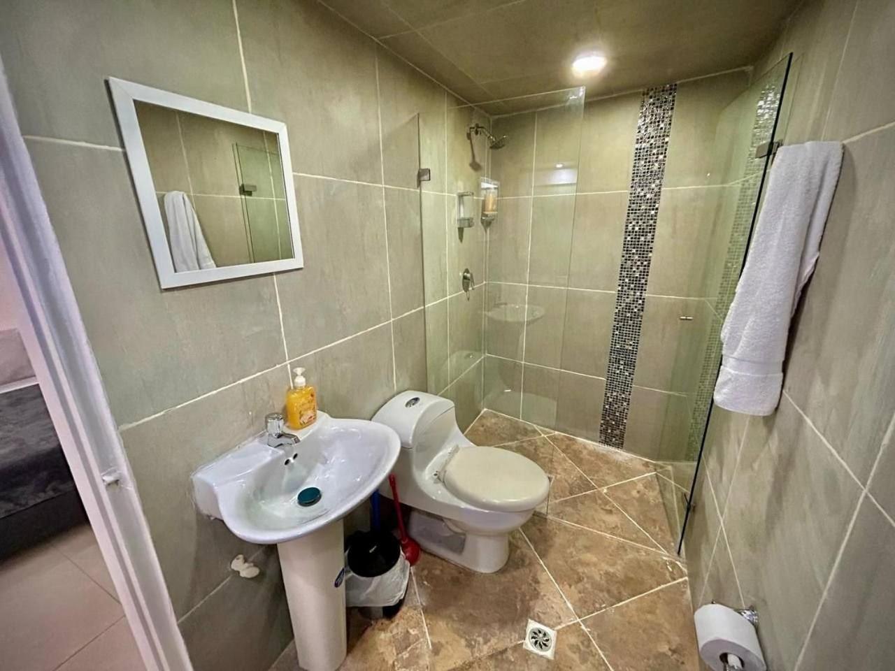 Laureles Apartments and Lofts