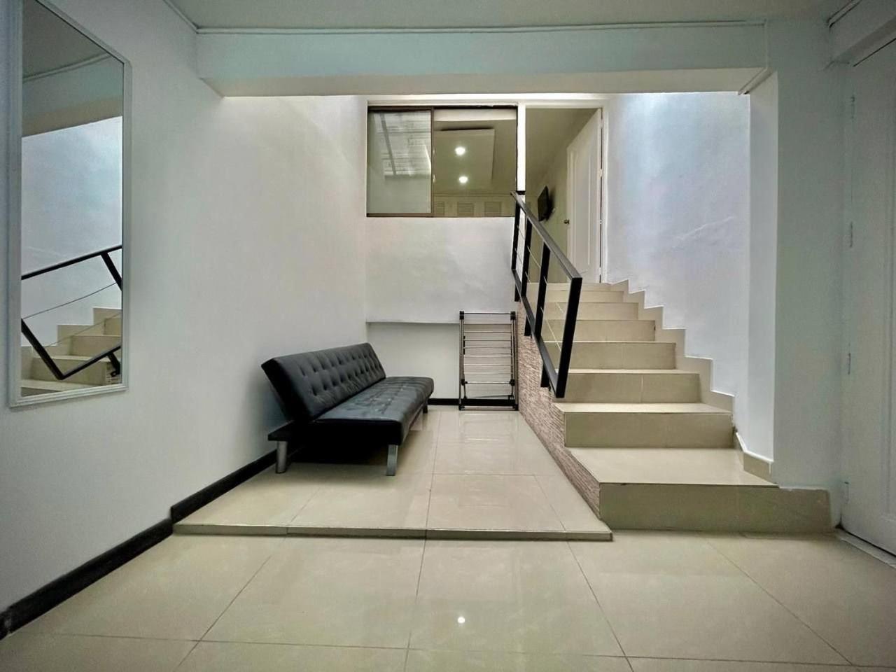 Laureles Apartments and Lofts