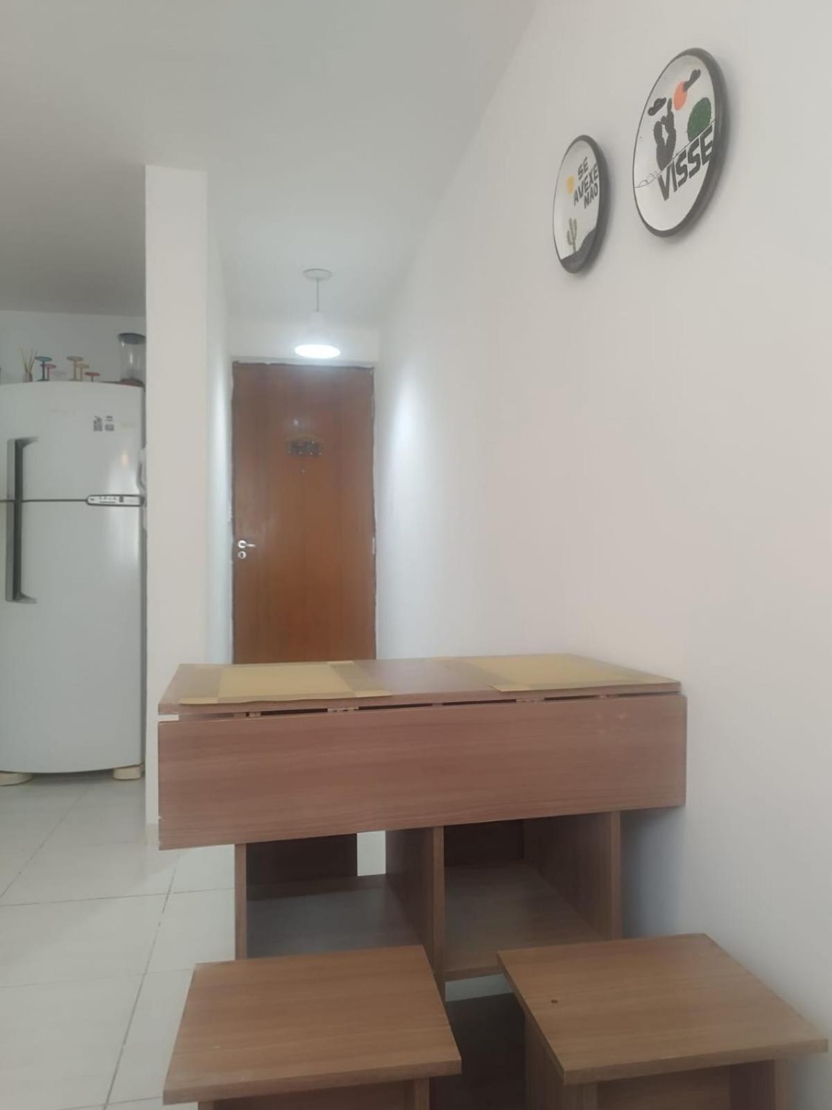 Apartamento 202- piscina,ar, proximo ás praias do Litoral Sul Paraíbano com garagem