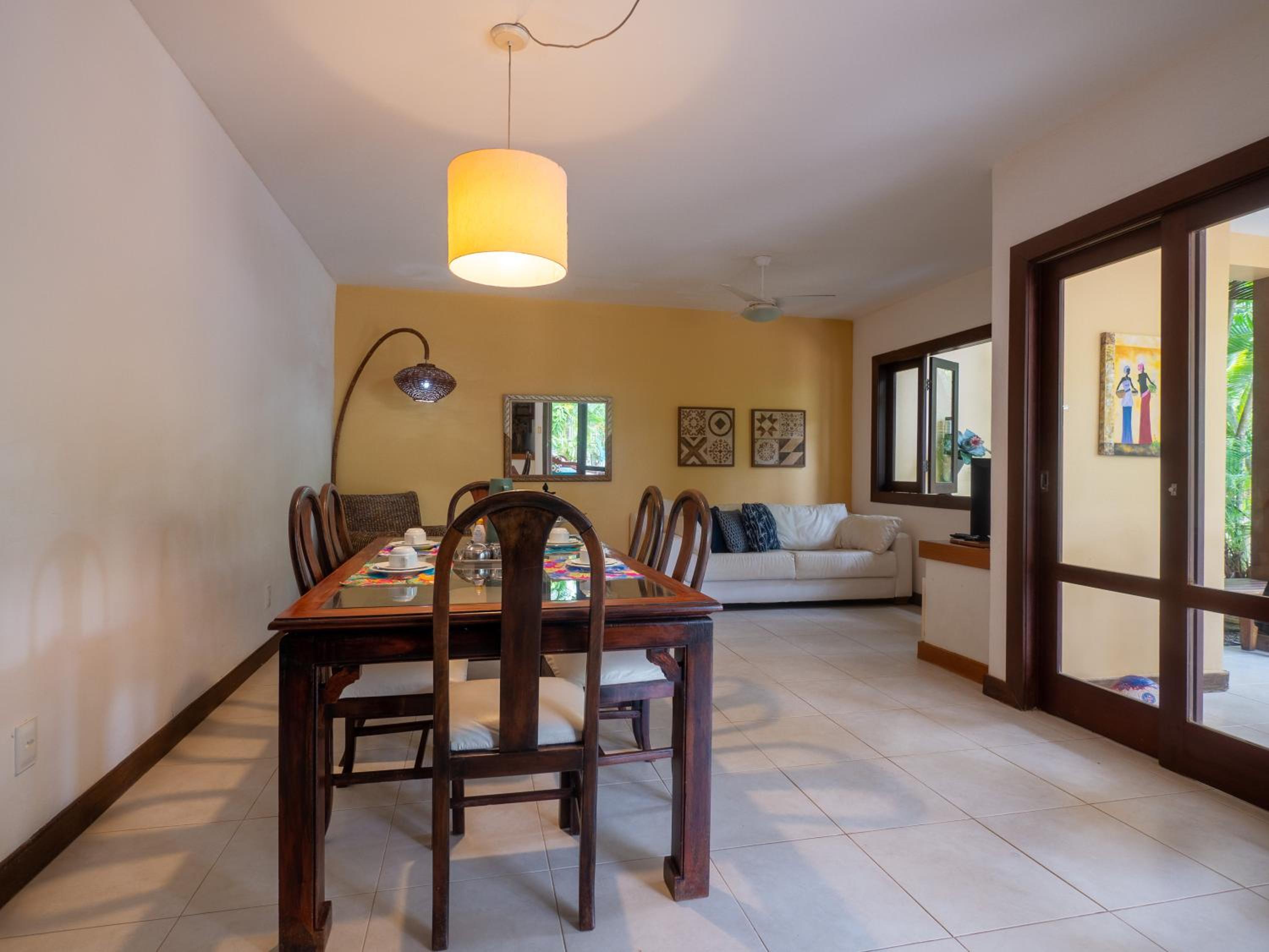 Casa na melhor localização de Praia do Forte