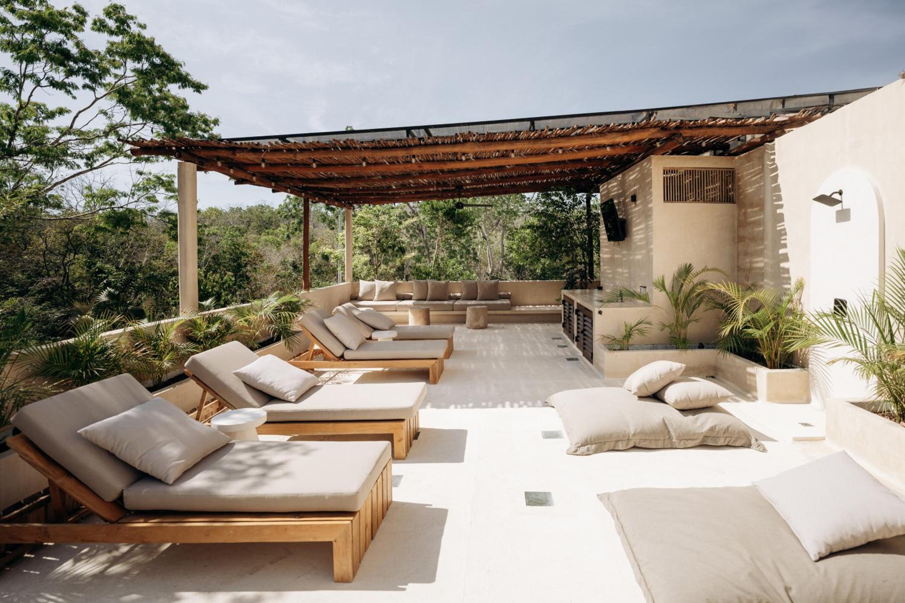 Tulipan Bohemian Villa