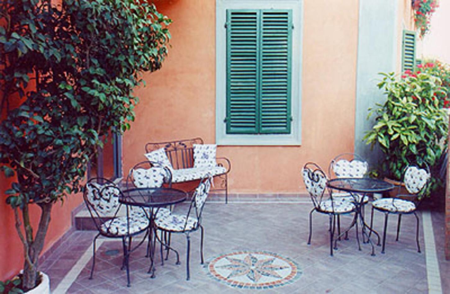 Villa Le Camelie Siena - Image 5