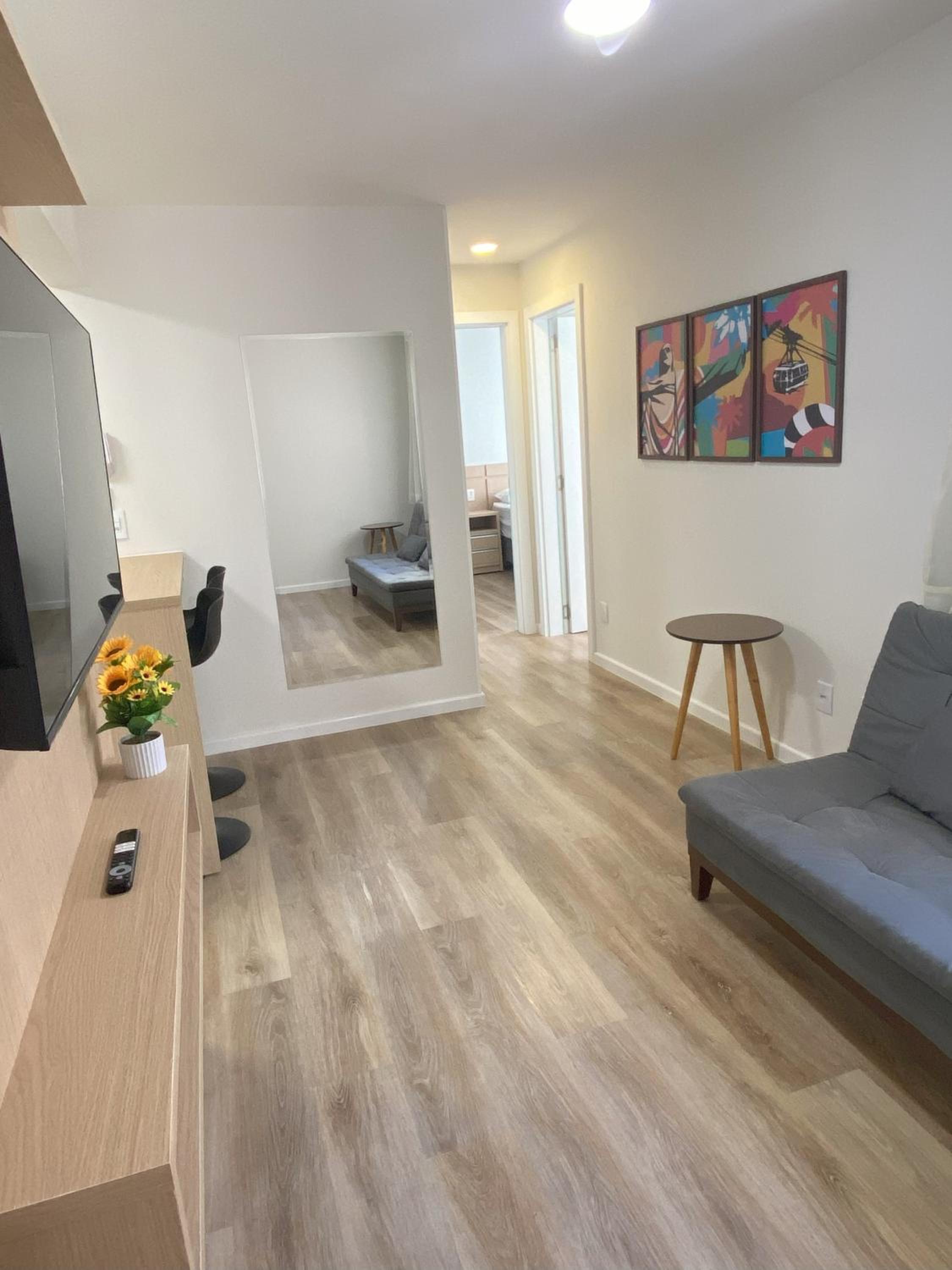 Apartamento Inteiro Novo - 2 Quartos - REGIÃO CENTRAL FOZ