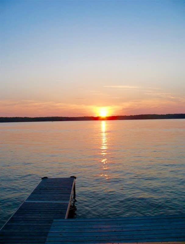 The Rosehall PEC Waterfront Stay
