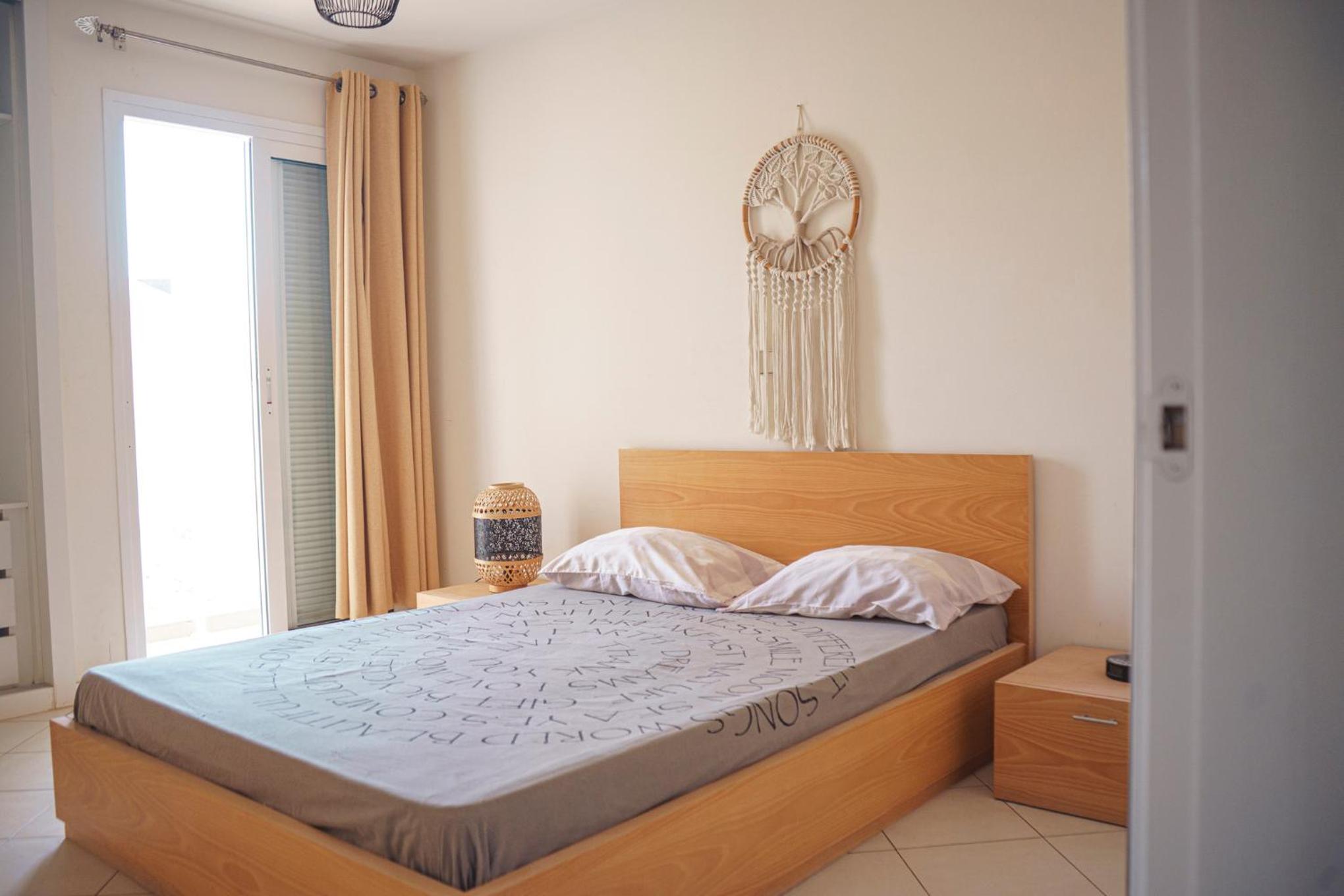 2 bdr cozy beachside apartment, Copacabana - LCGR