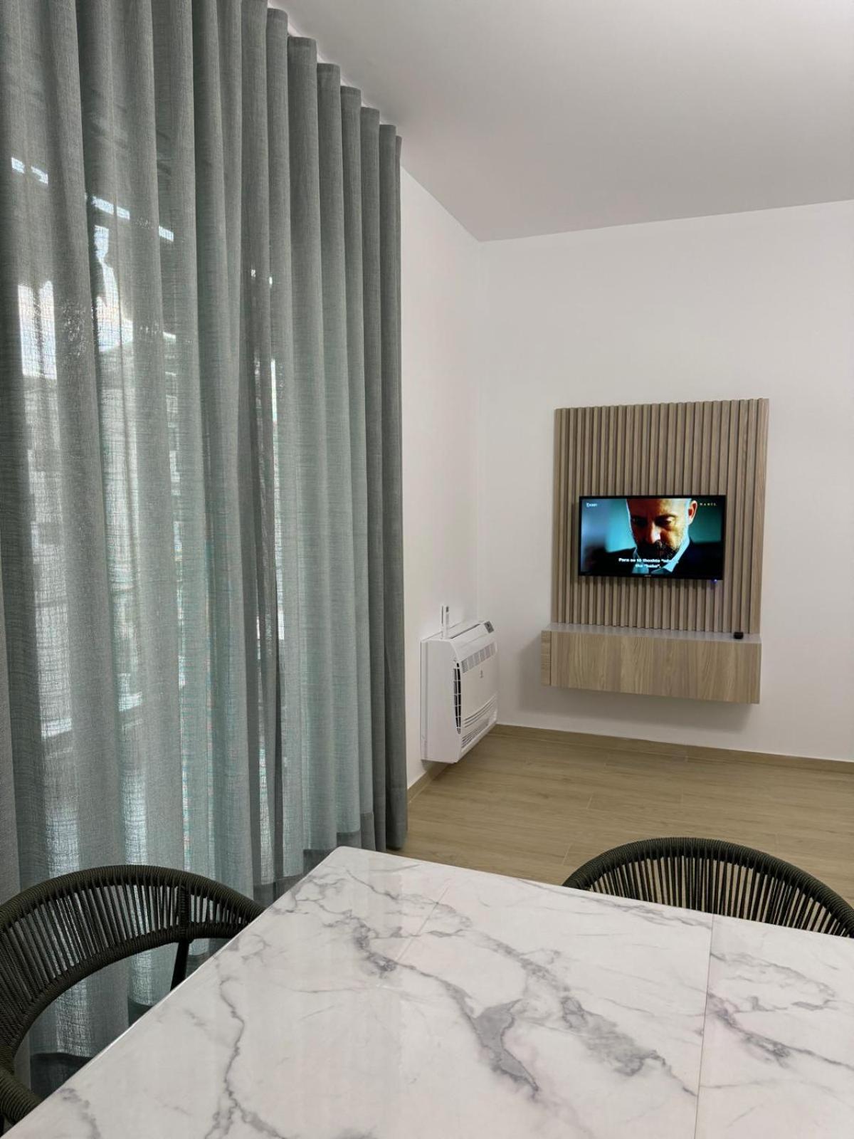 Hi Mare Apartments 1