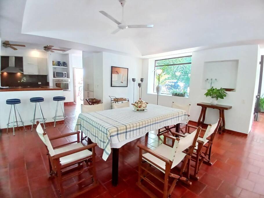 Casa Brisa Girardot - Hermosa Casa Rodeada de Naturaleza