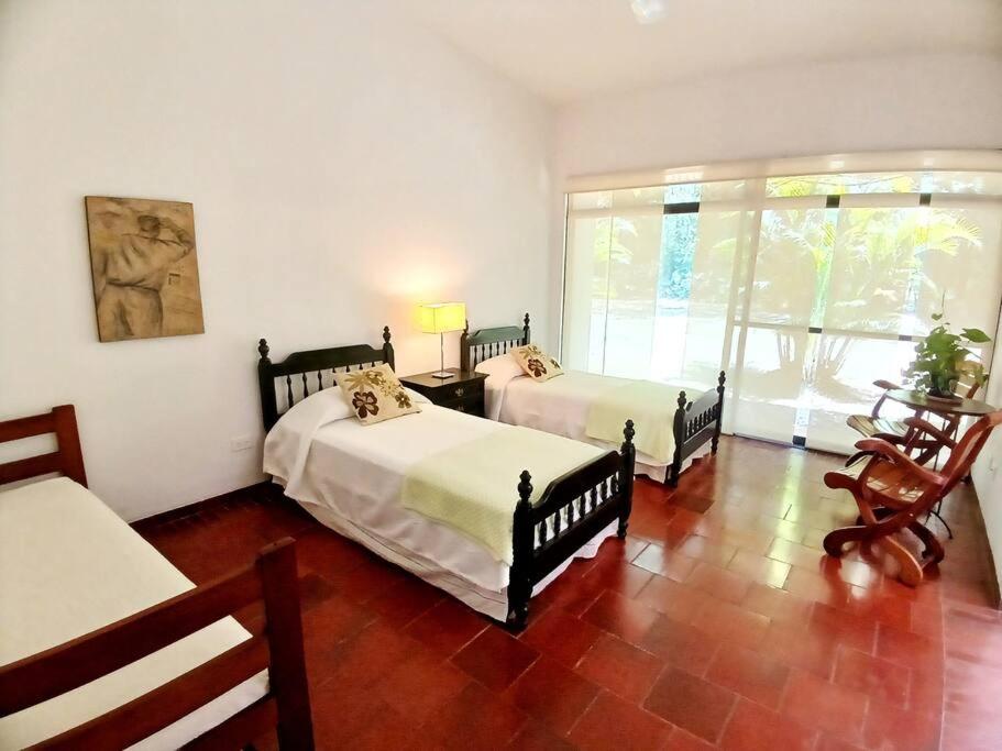 Casa Brisa Girardot - Hermosa Casa Rodeada de Naturaleza