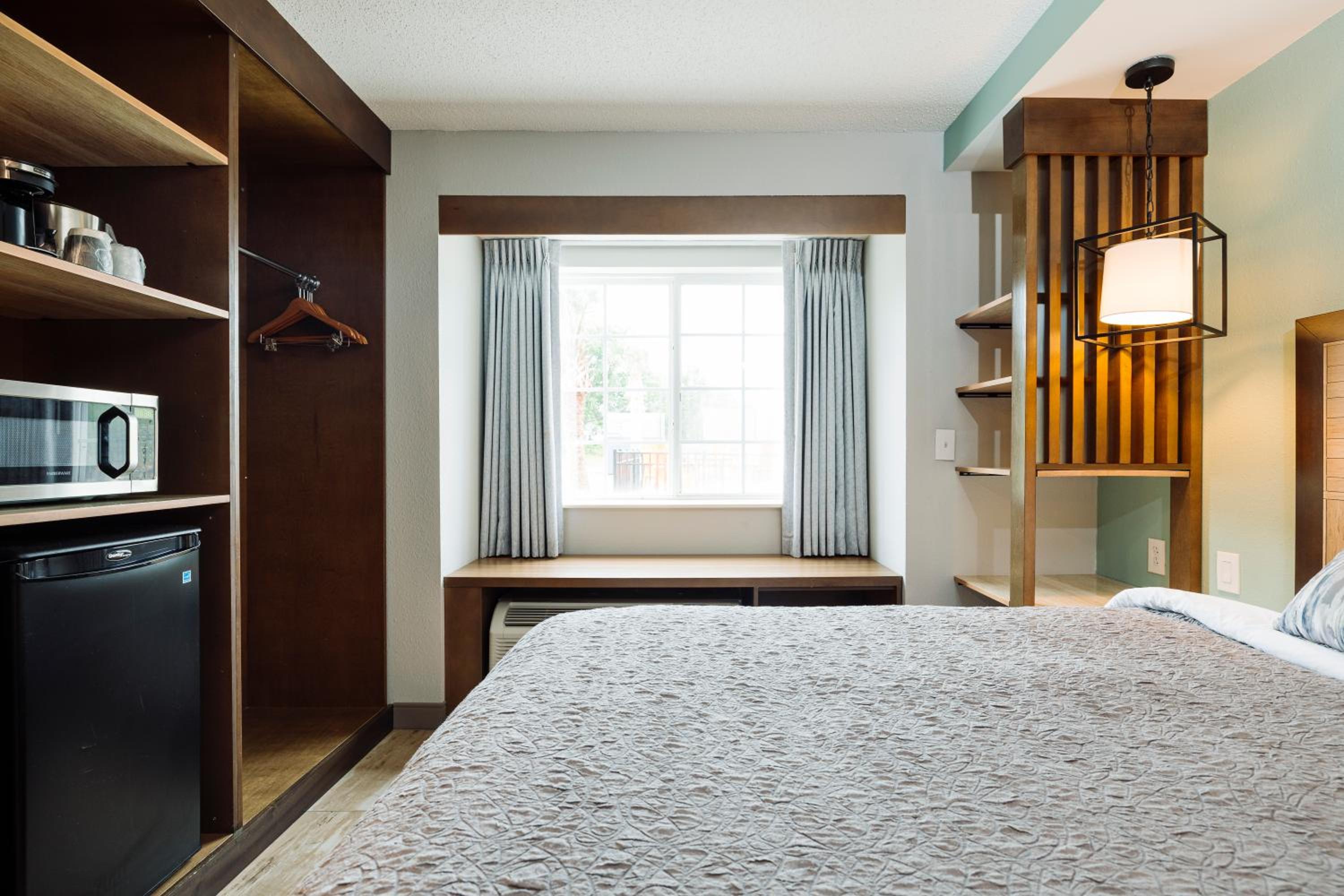 The Windstar Hotel - Carolina Beach - Property Image 3