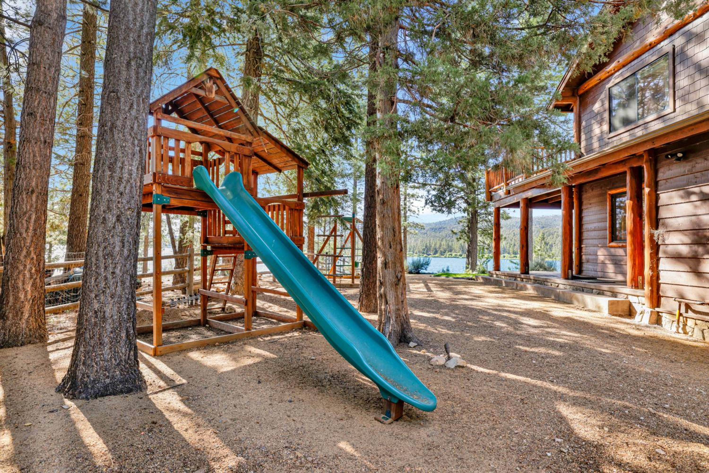 Eagle point lake house #2471