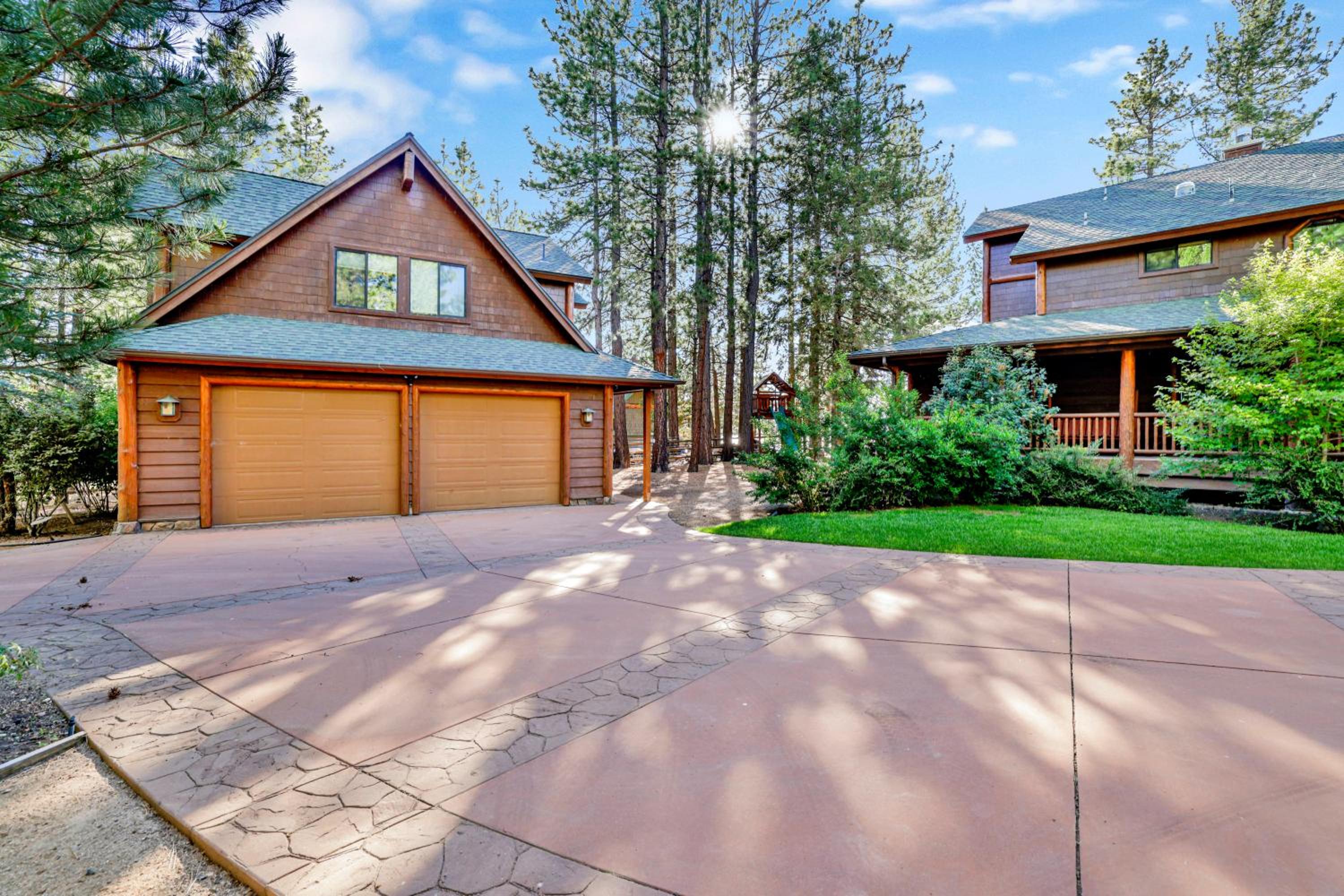 Eagle point lake house #2471