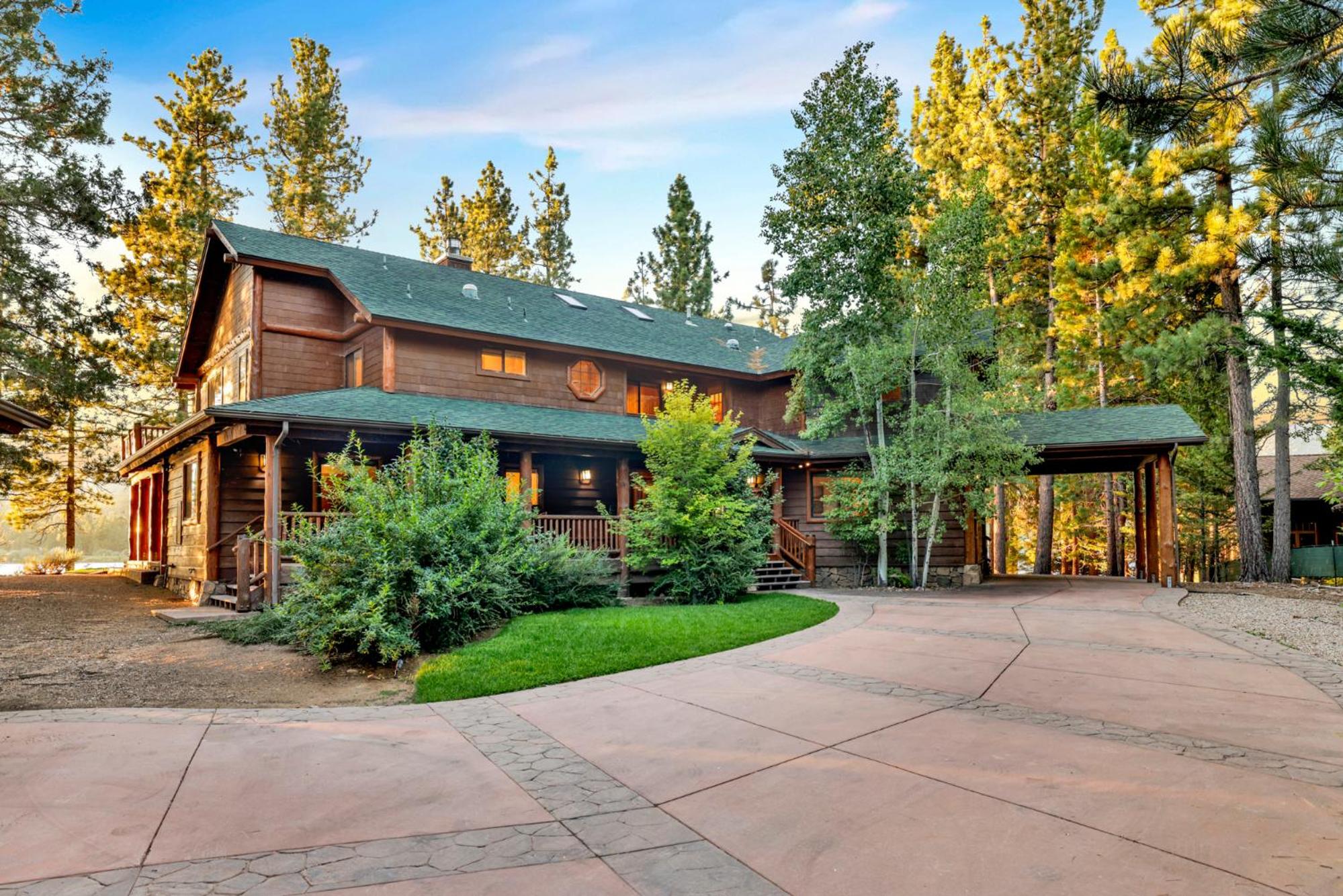 Eagle point lake house #2471