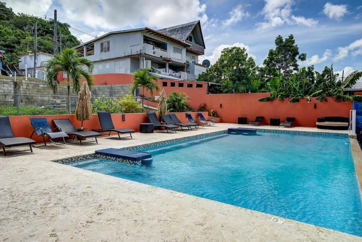 Villa del Enseuno- Pristine View and Infinity Pool view 2