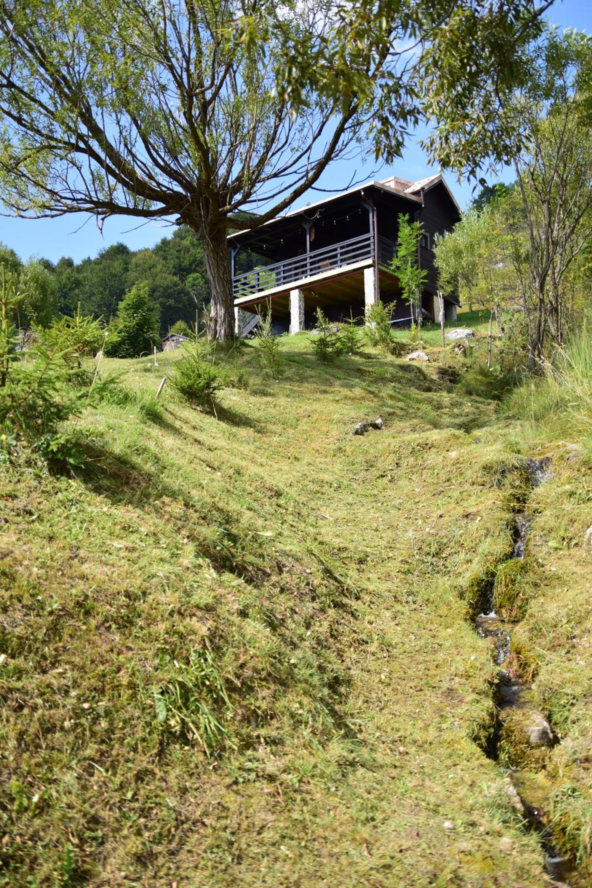 Magura Rustic Tiny House