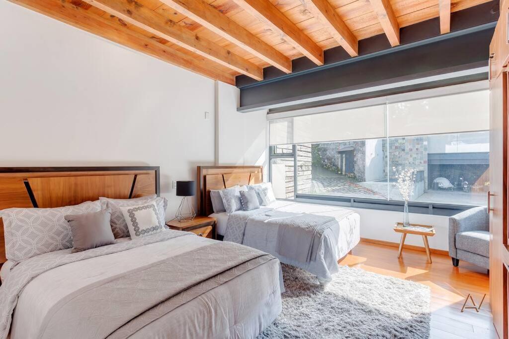 Casa el Encinal view 2