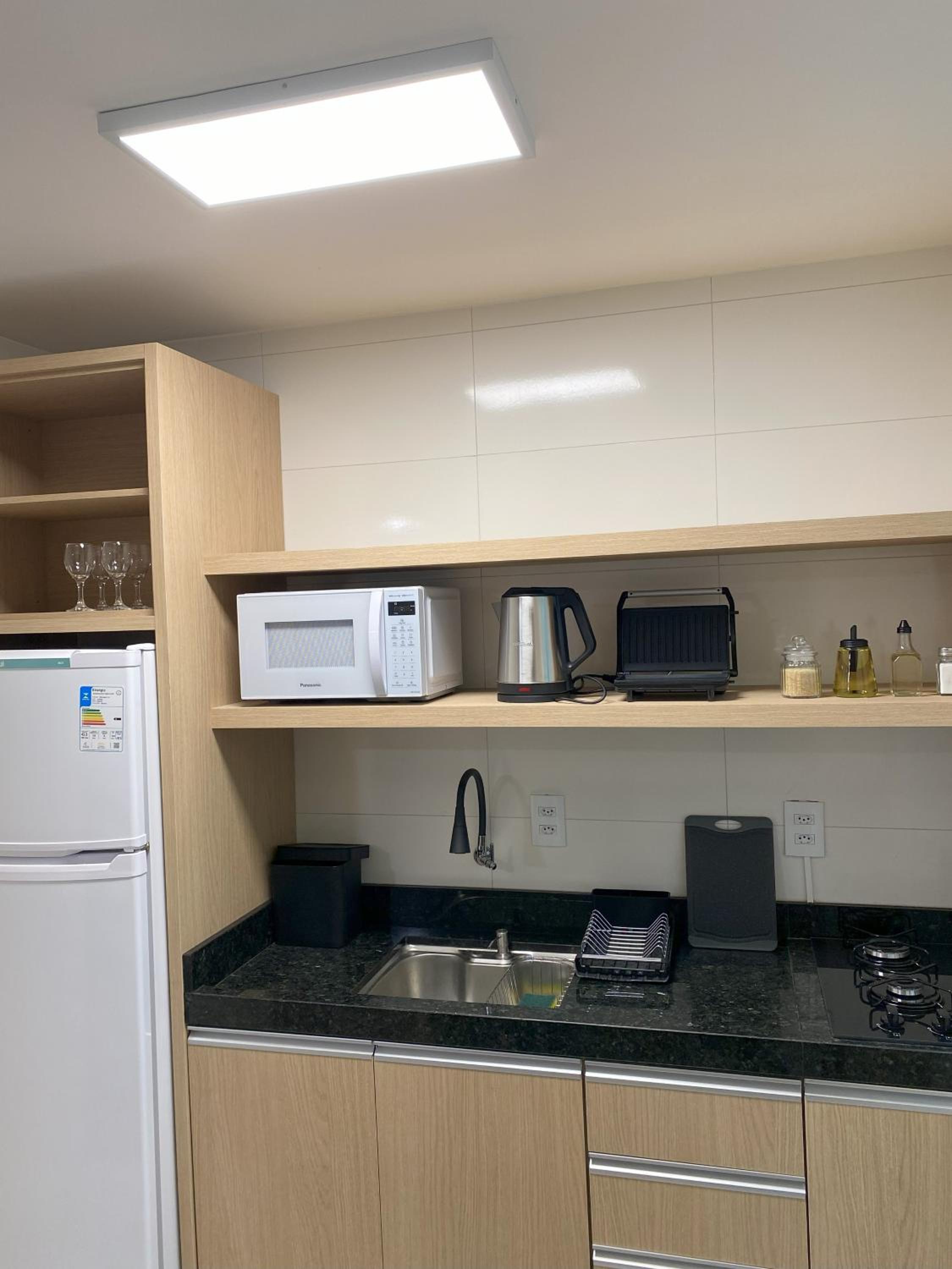Apartamento Inteiro Novo - 2 Quartos - REGIÃO CENTRAL FOZ