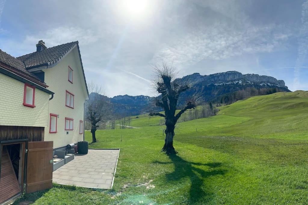 Familien-Chalet am Alpstein für Gruppen bis 12 Personen und Familien, Appenzell Premium Privatunterkunft im Ski- und Wandergebiet Hoher Kasten