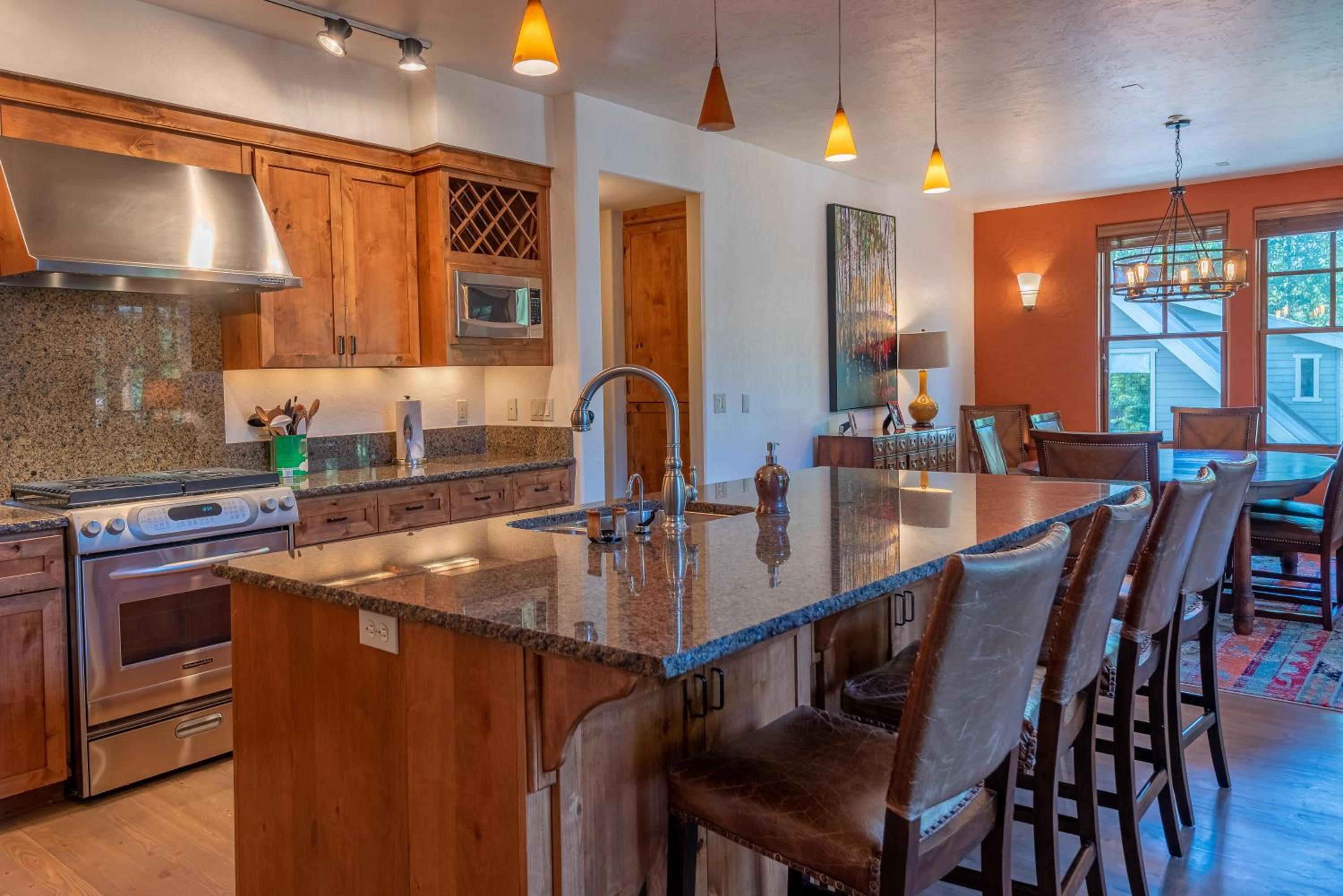 Ketchum Vacations - The Timbers O-3 Bedroom - Property Image 11