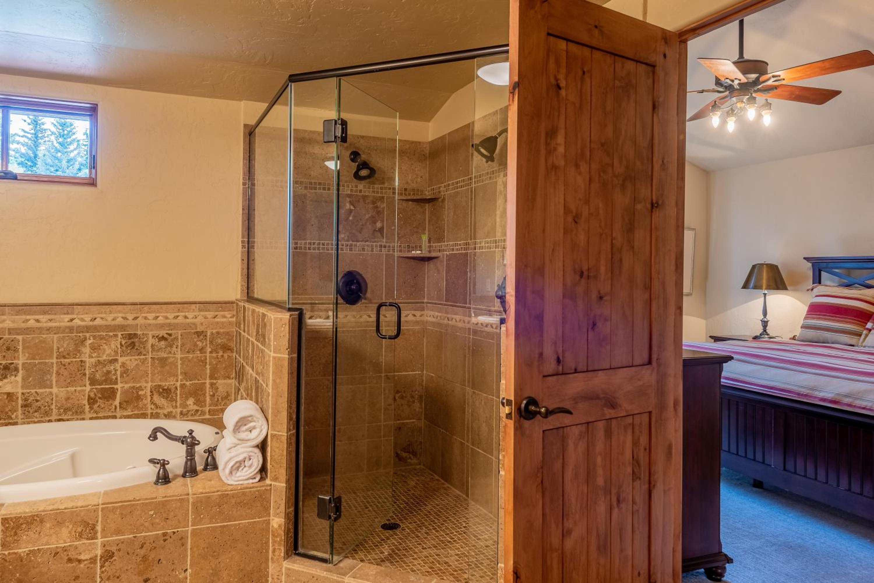 Ketchum Vacations - The Timbers O-3 Bedroom - Property Image 35