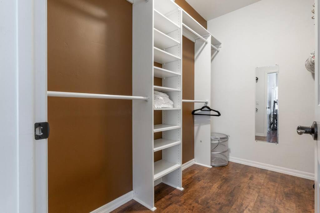 Zen calling, Look inside this private home for 6 view 3