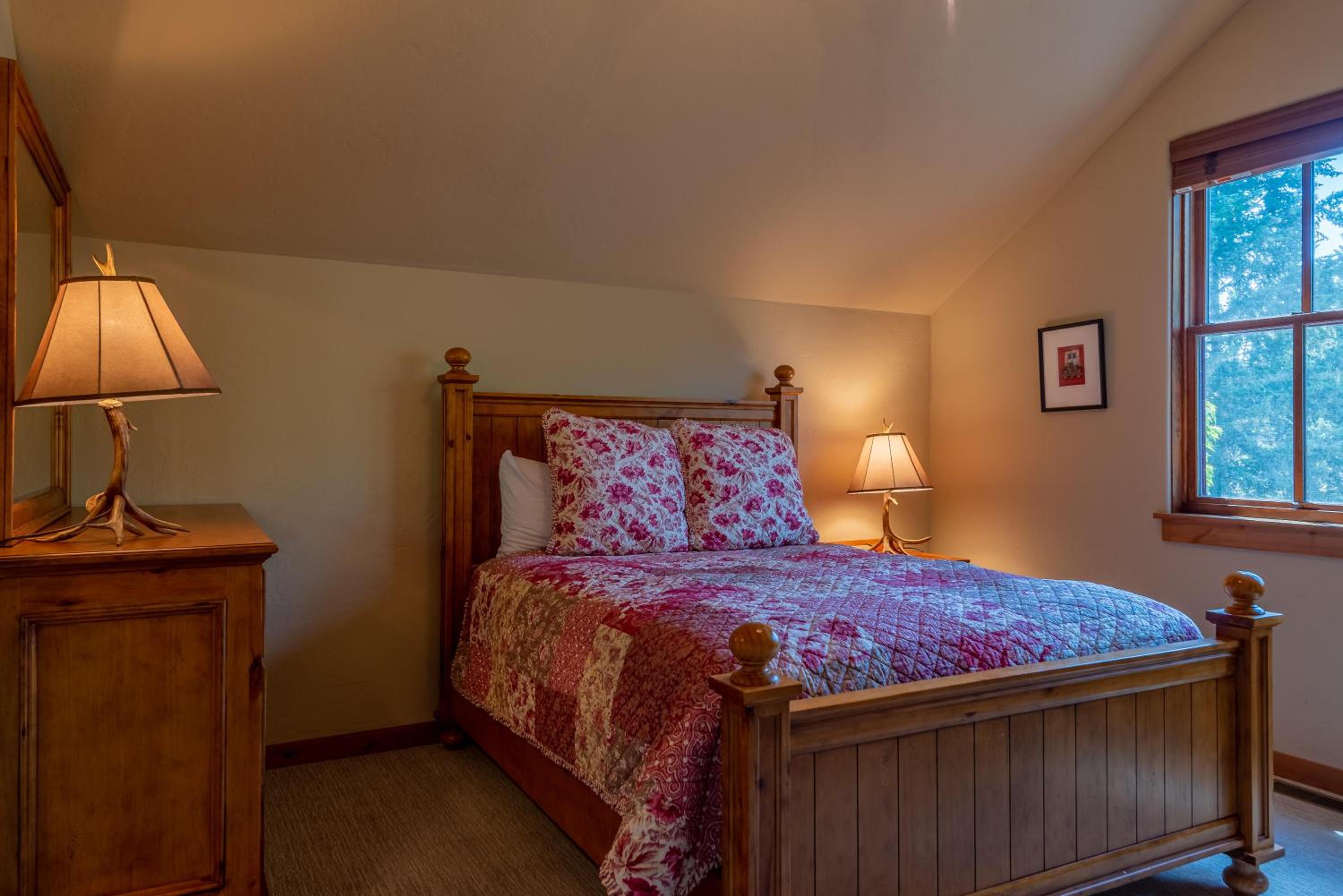 Ketchum Vacations - The Timbers O-3 Bedroom - Property Image 19