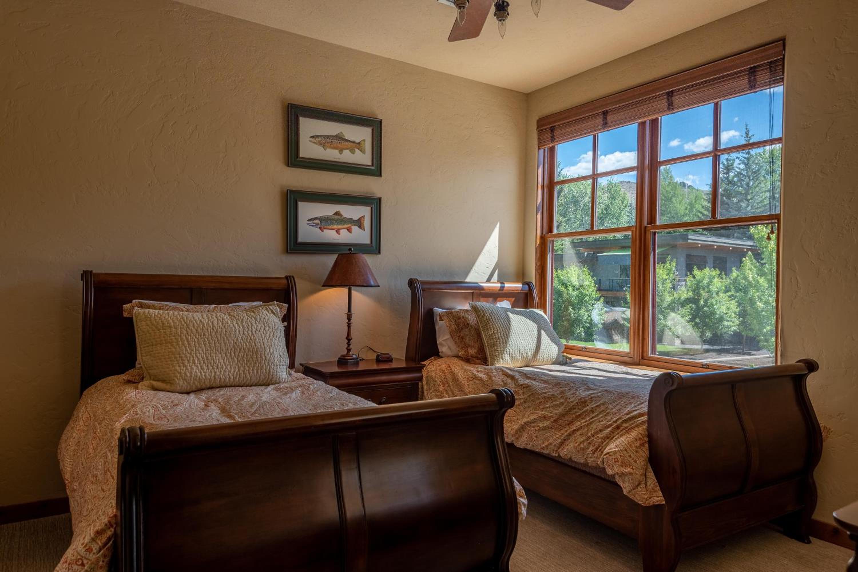 Ketchum Vacations - The Timbers O-3 Bedroom - Property Image 3