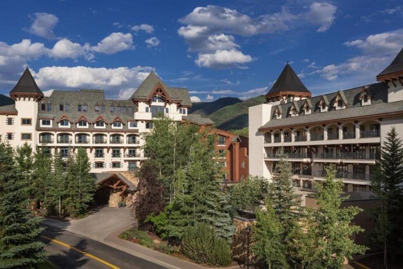 Luxury 2 Bedroom Residence In Lionshead Village - Pool, Spa & More view 5