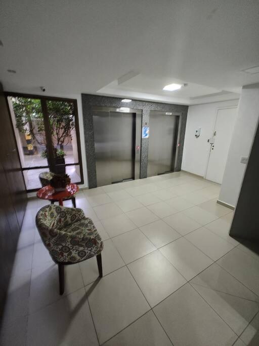 Espaço 503B - Bem localizado, silencioso e Wifi