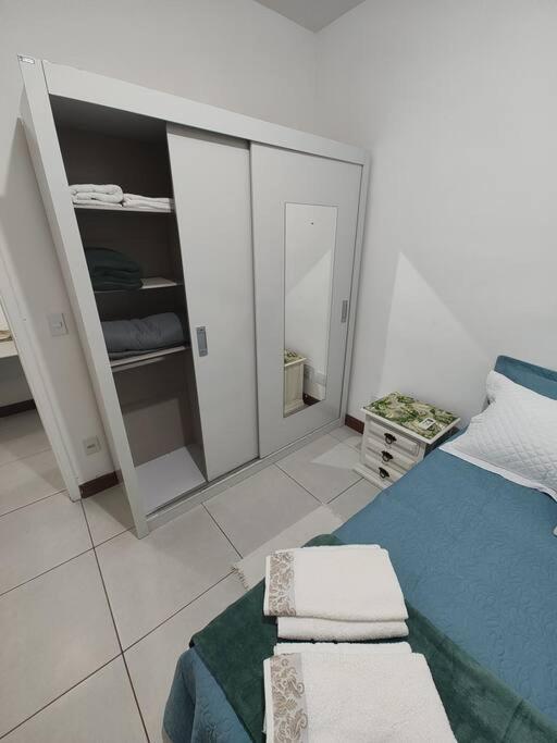 Espaço 503B - Bem localizado, silencioso e Wifi