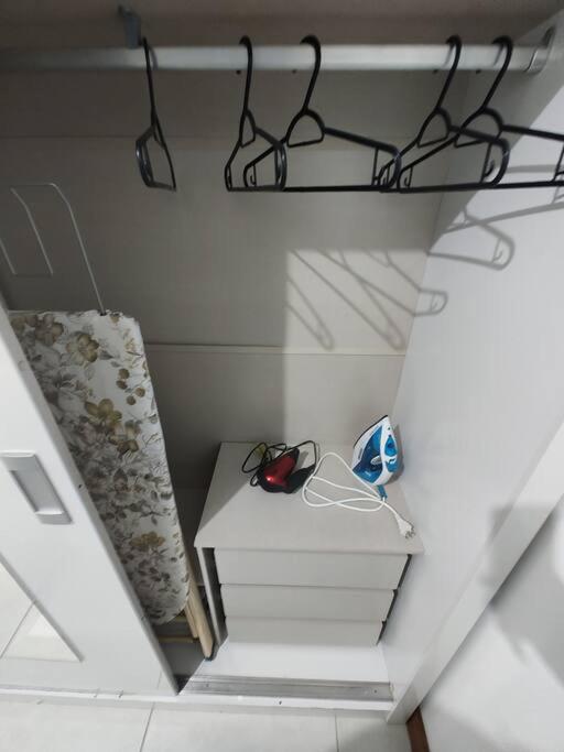 Espaço 503B - Bem localizado, silencioso e Wifi